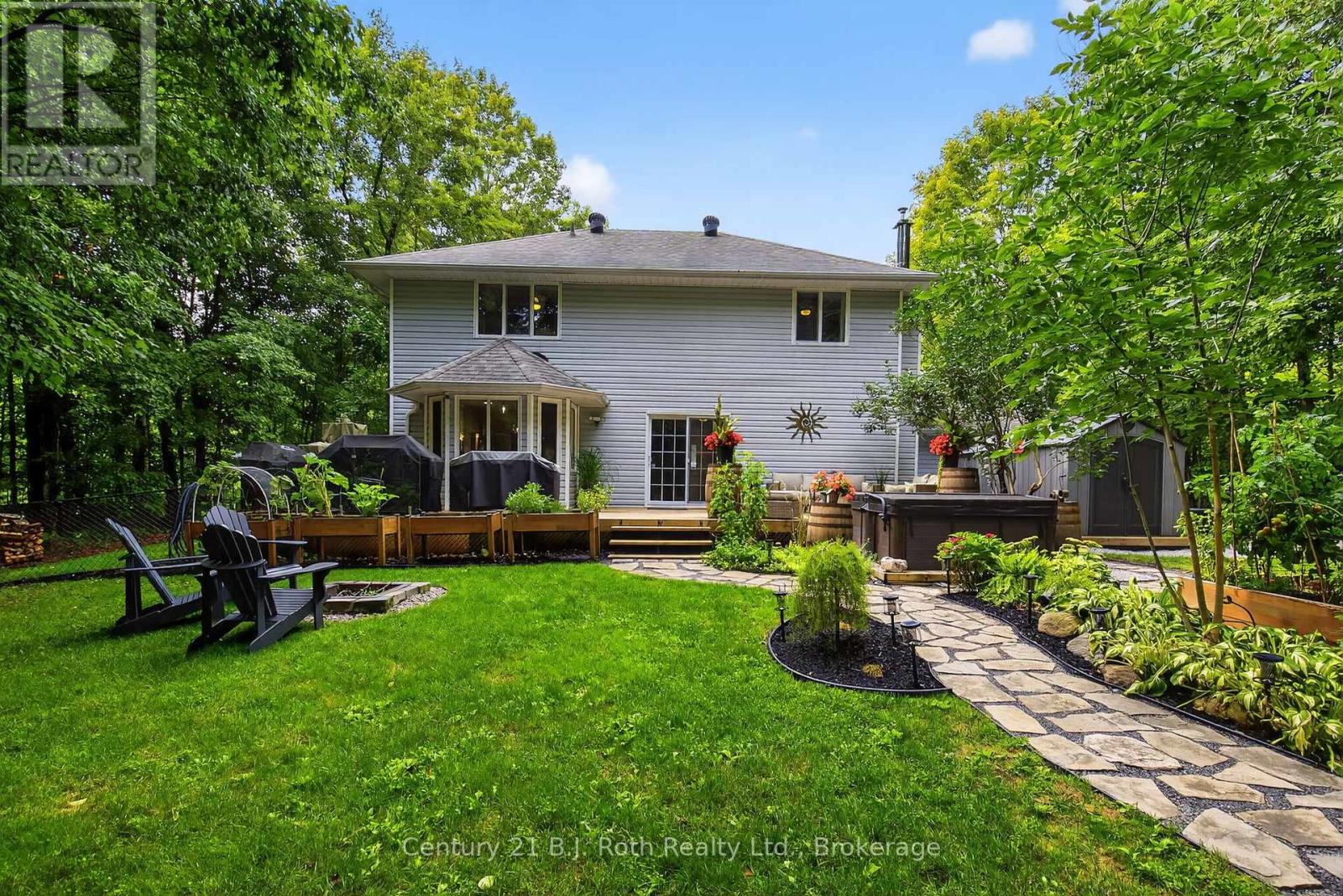 83 Wozniak Road, Penetanguishene, Ontario  L9M 1W6 - Photo 5 - S12418651