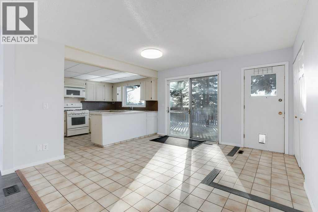 5501 58 Street, Olds, Alberta  T4H 1J9 - Photo 8 - A2275485