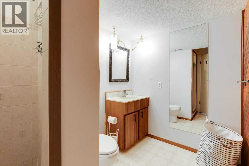 5501 58 Street, Olds, Alberta  T4H 1J9 - Photo 24 - A2275485