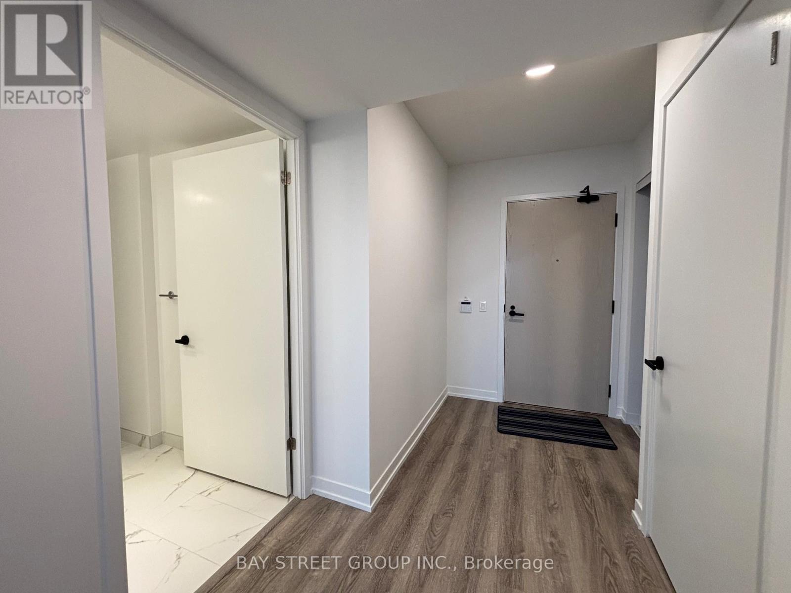 1911 - 195 Commerce Street, Vaughan, Ontario  L4K 0P9 - Photo 13 - N12568792