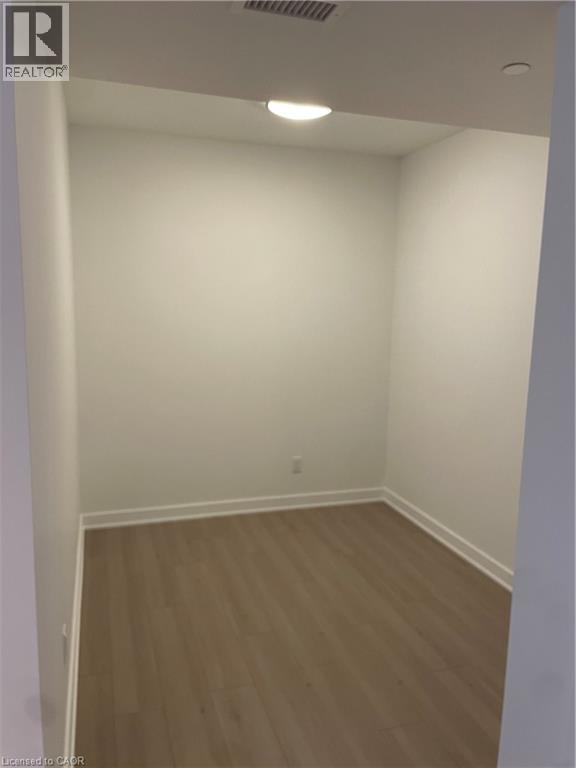 25 Wellington Street S Unit# 708, Kitchener, Ontario  N2G 0G5 - Photo 8 - 40794990