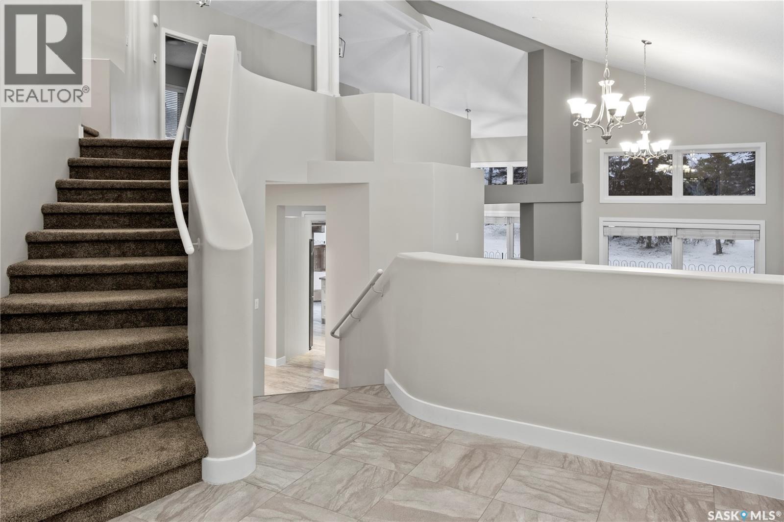 5006 Wascana Vista Court, Regina, Saskatchewan  S4V 2S2 - Photo 12 - SK025836