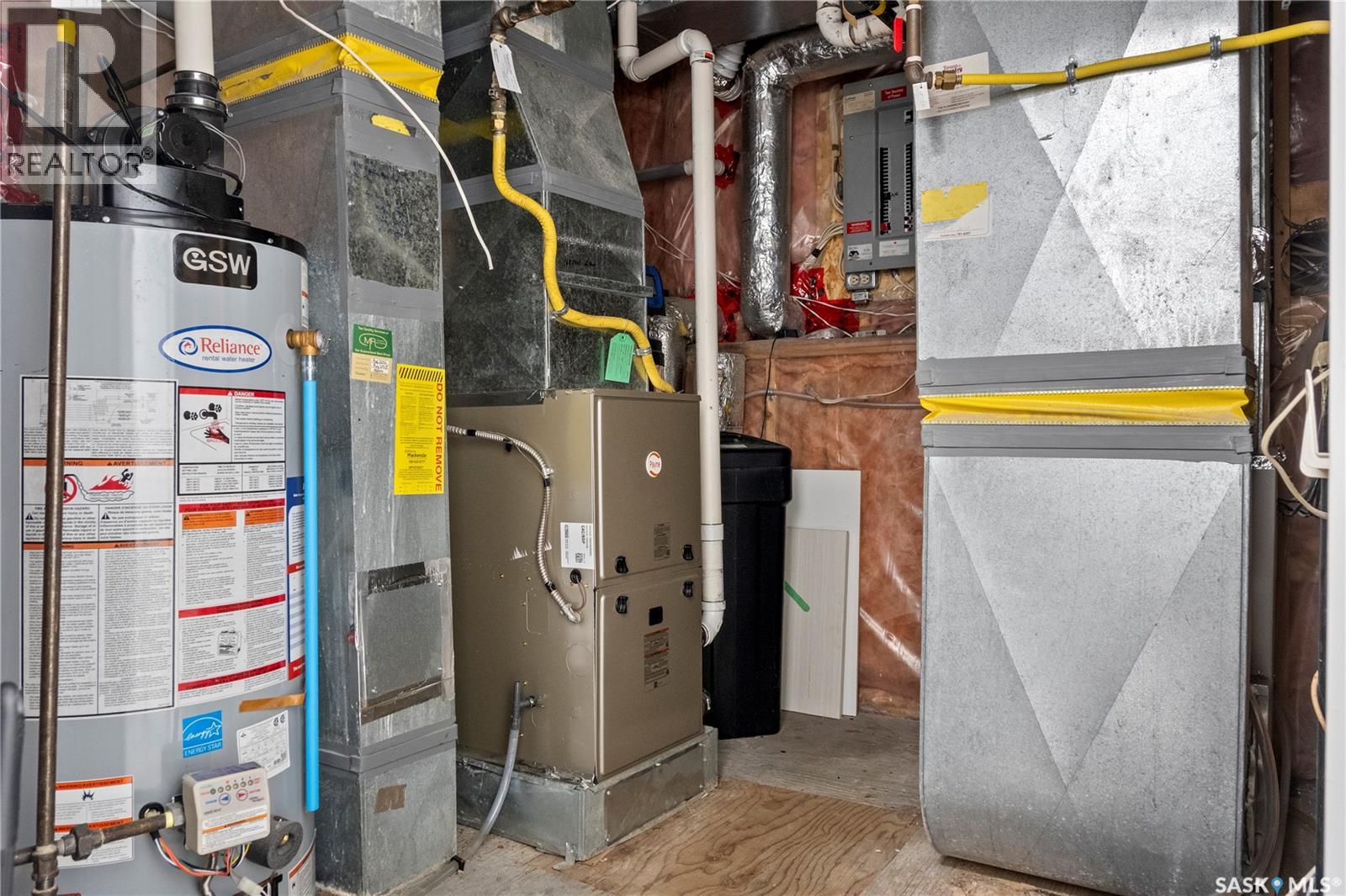 5006 Wascana Vista Court, Regina, Saskatchewan  S4V 2S2 - Photo 27 - SK025836