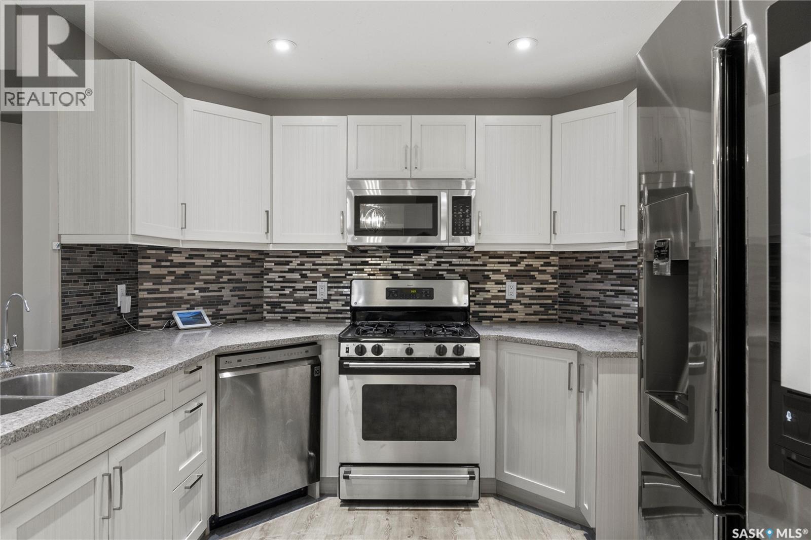 5006 Wascana Vista Court, Regina, Saskatchewan  S4V 2S2 - Photo 21 - SK025836