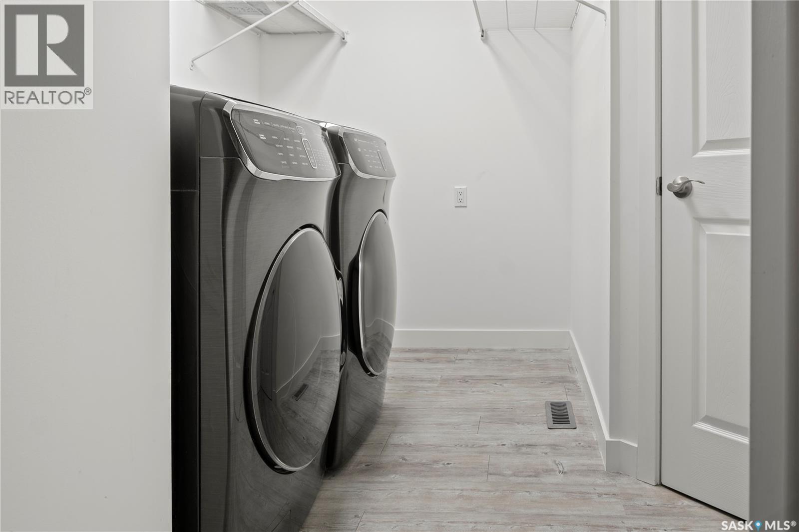 5006 Wascana Vista Court, Regina, Saskatchewan  S4V 2S2 - Photo 26 - SK025836