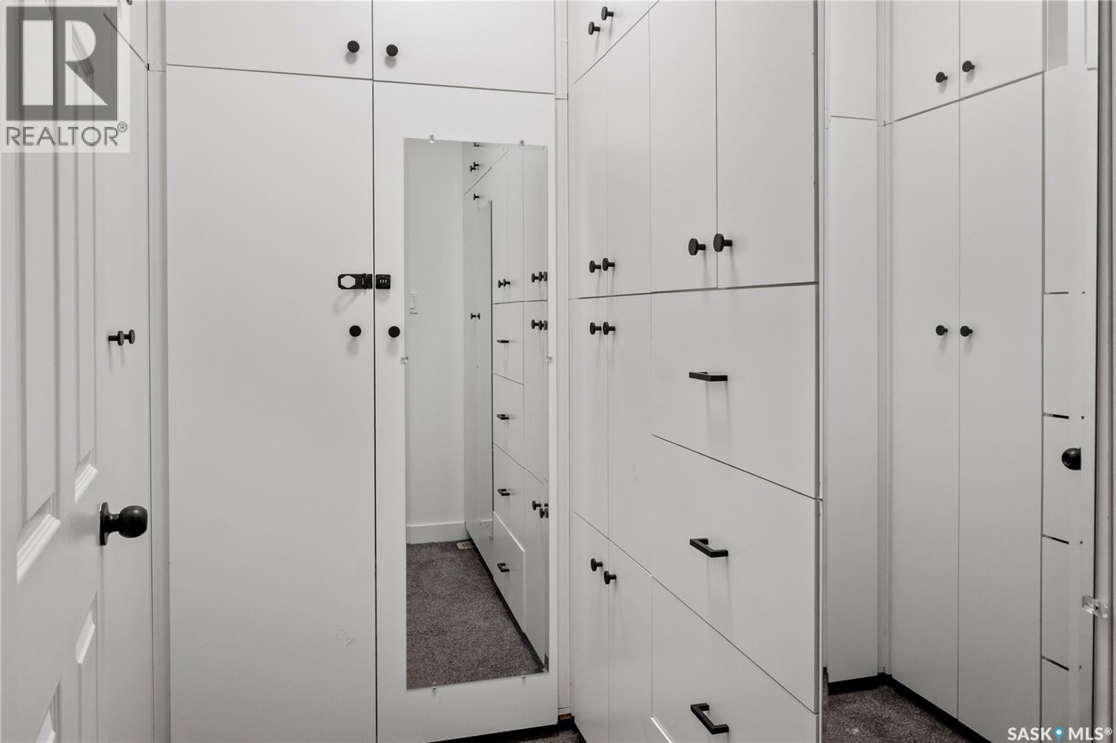 5006 Wascana Vista Court, Regina, Saskatchewan  S4V 2S2 - Photo 39 - SK025836