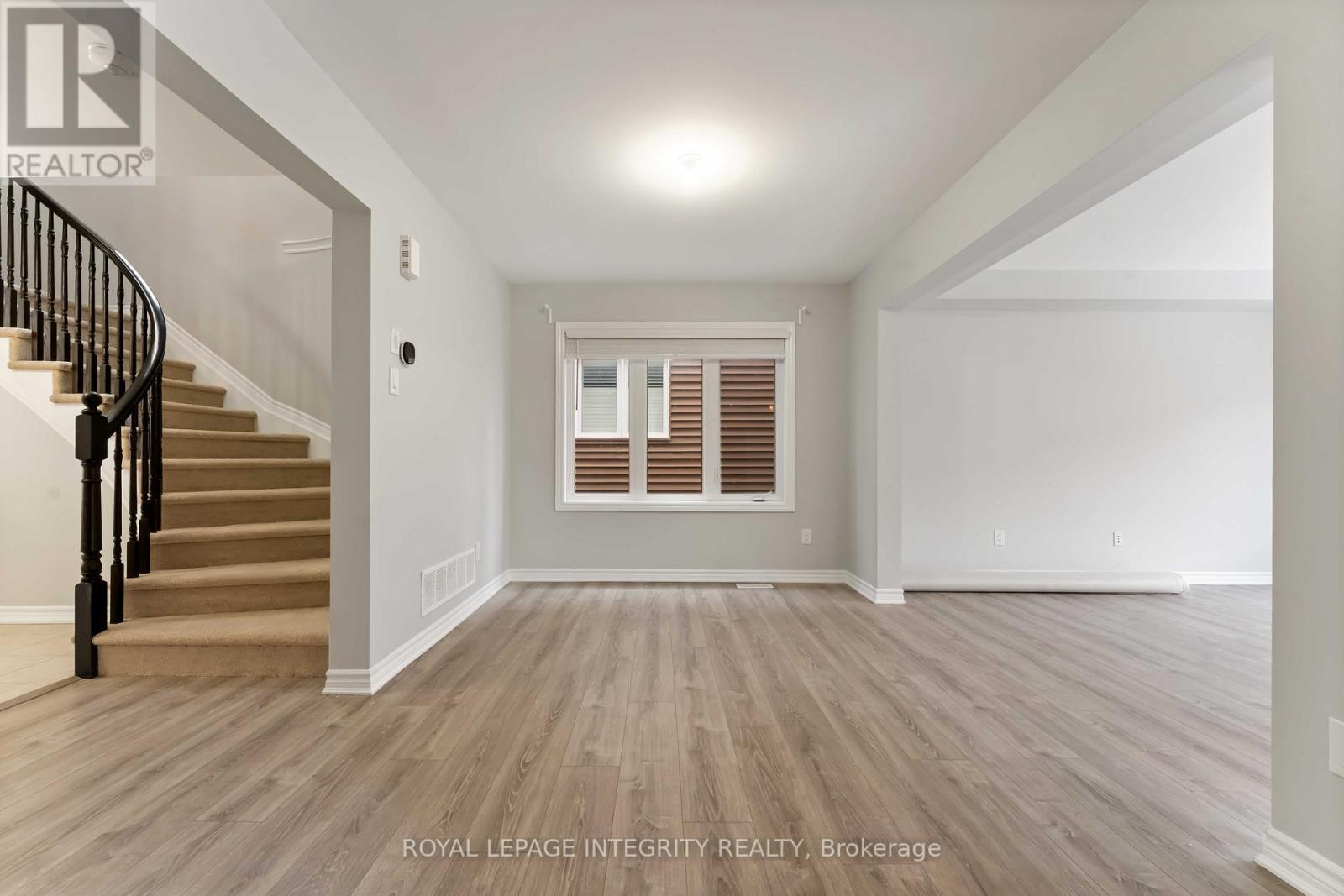 408 Aphelion Crescent, Ottawa, Ontario  K2J 6N5 - Photo 5 - X12649104