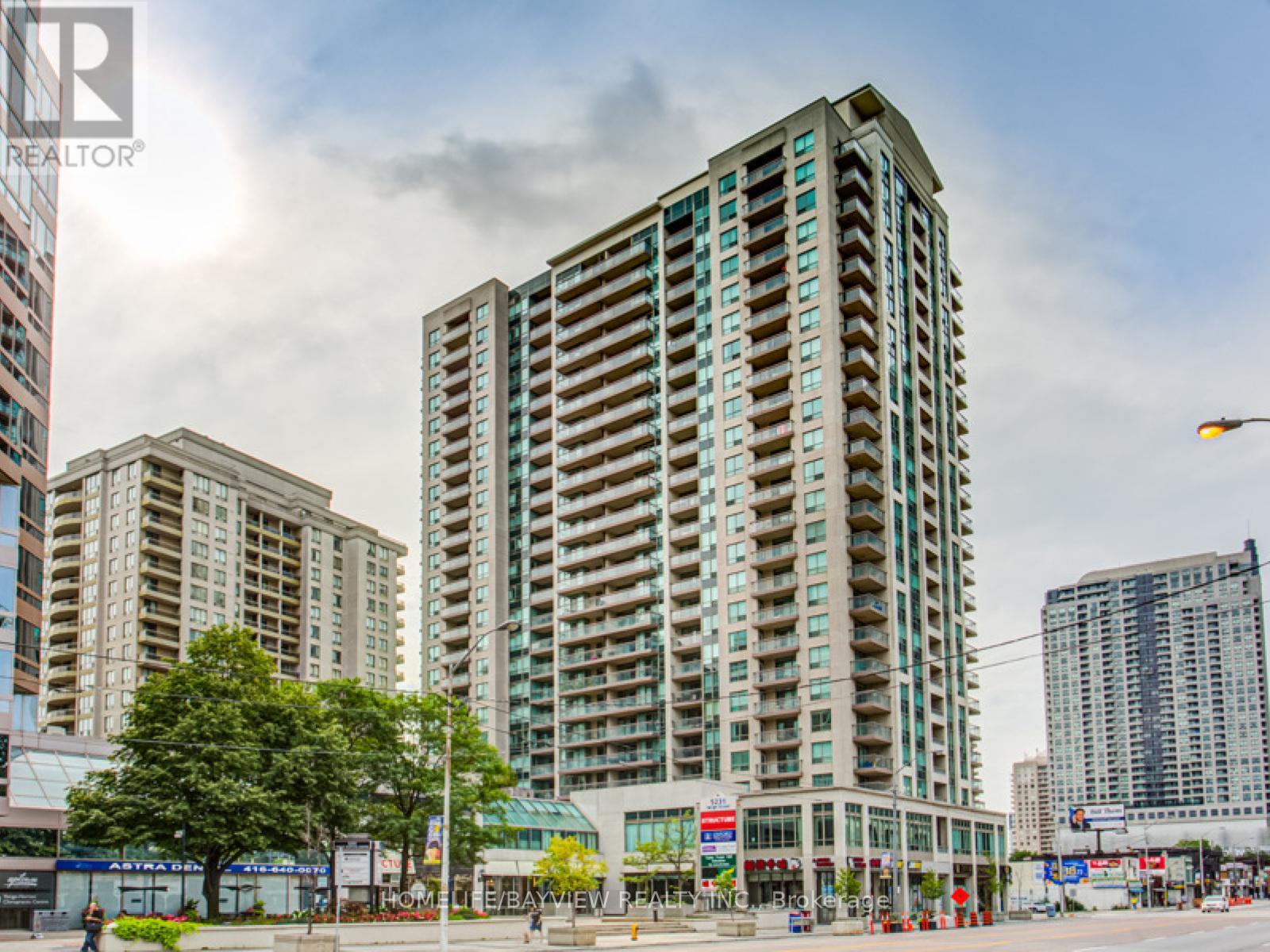 1015 - 18 PARKVIEW AVENUE, Toronto, Ontario