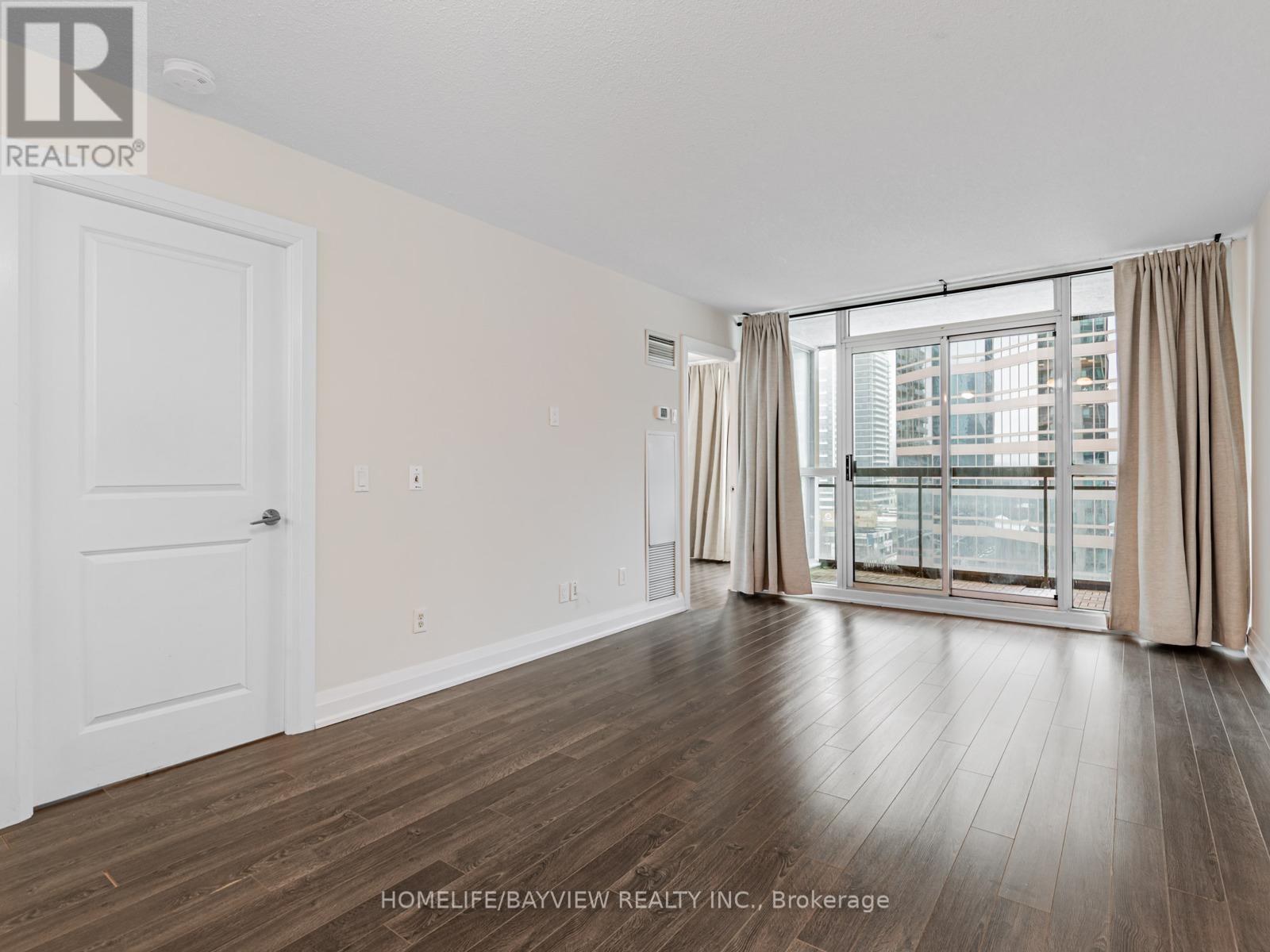 1015 - 18 Parkview Avenue, Toronto, Ontario  M2N 7H7 - Photo 11 - C12649108