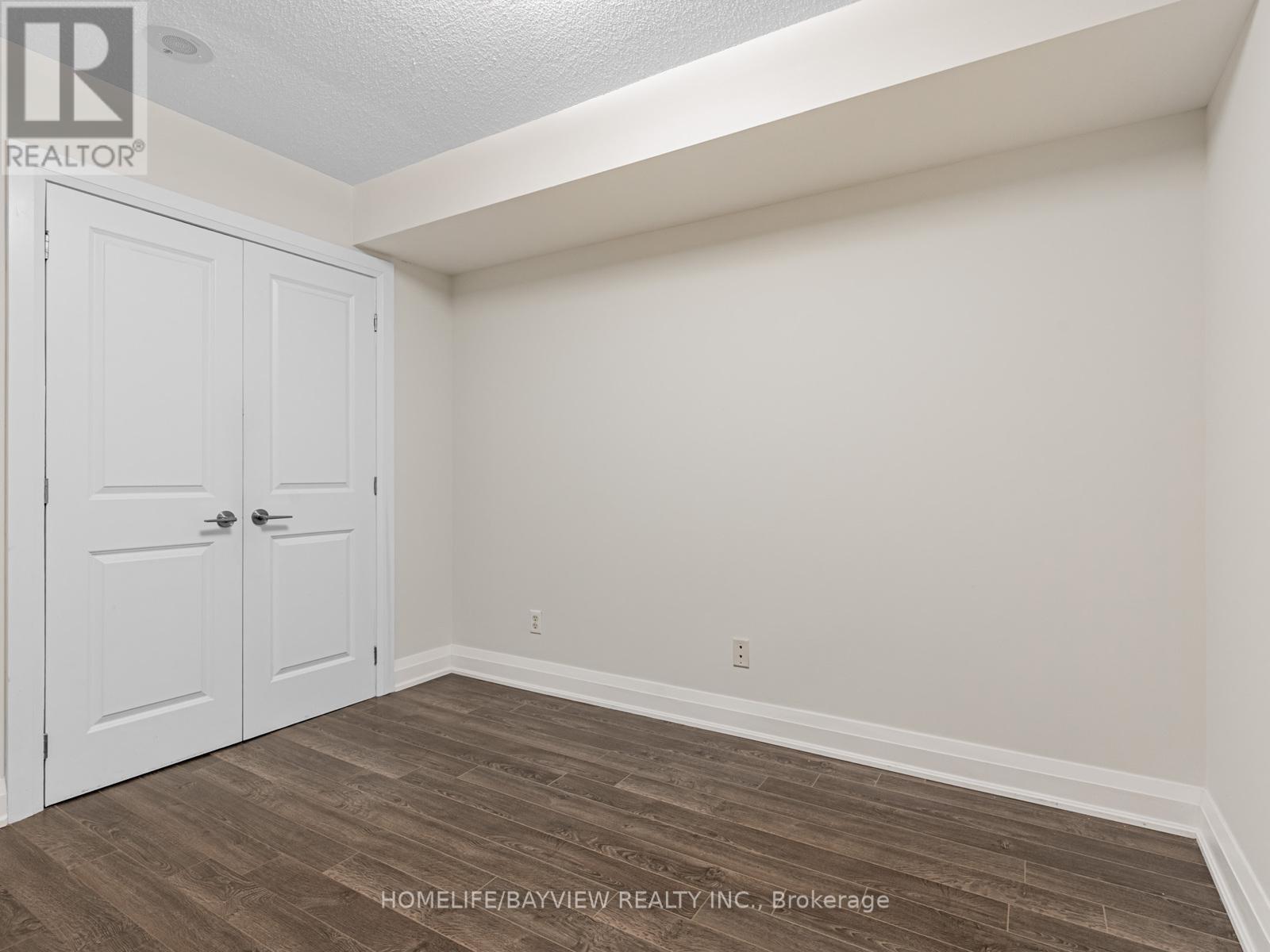 1015 - 18 Parkview Avenue, Toronto, Ontario  M2N 7H7 - Photo 17 - C12649108