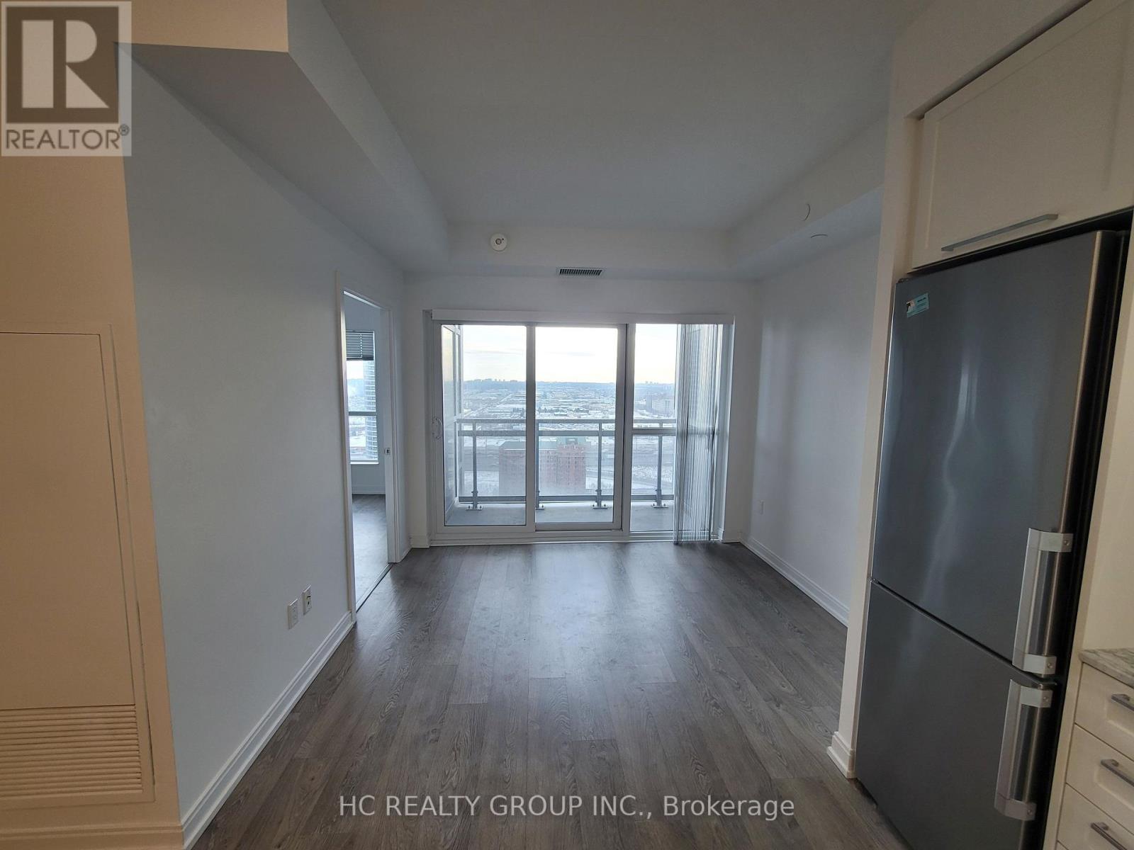 3025 - 275 Village Green Square, Toronto, Ontario  M1S 0L3 - Photo 5 - E12649090