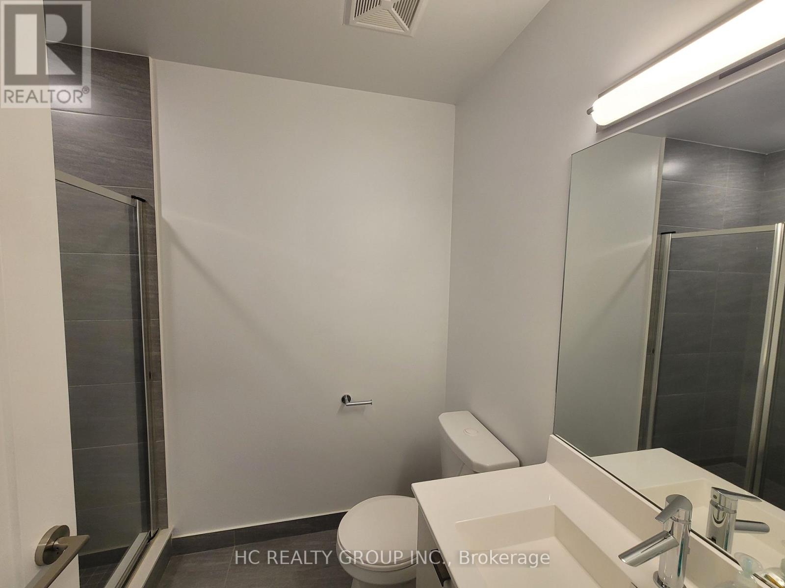 3025 - 275 Village Green Square, Toronto, Ontario  M1S 0L3 - Photo 9 - E12649090