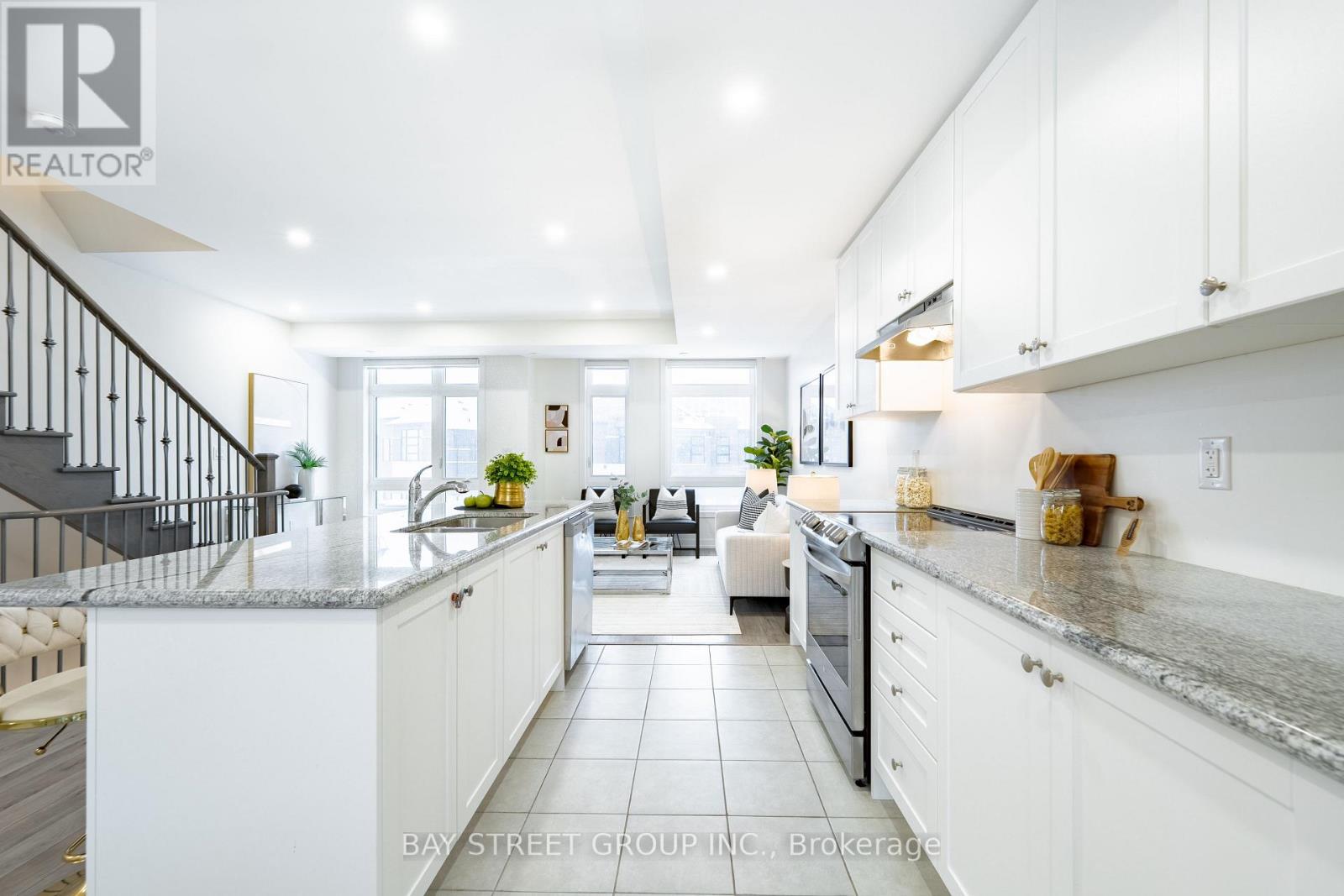 33 Riley Reed Lane, Richmond Hill, Ontario  L4S 0M3 - Photo 10 - N12649088