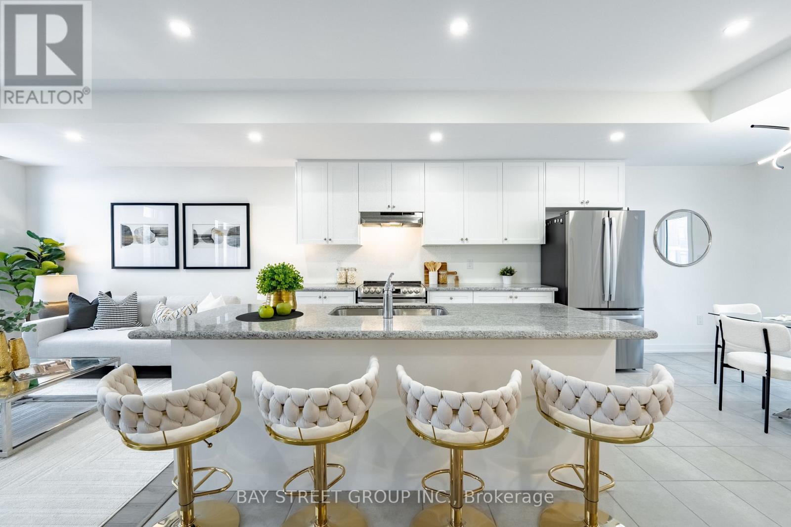 33 Riley Reed Lane, Richmond Hill, Ontario  L4S 0M3 - Photo 4 - N12649088