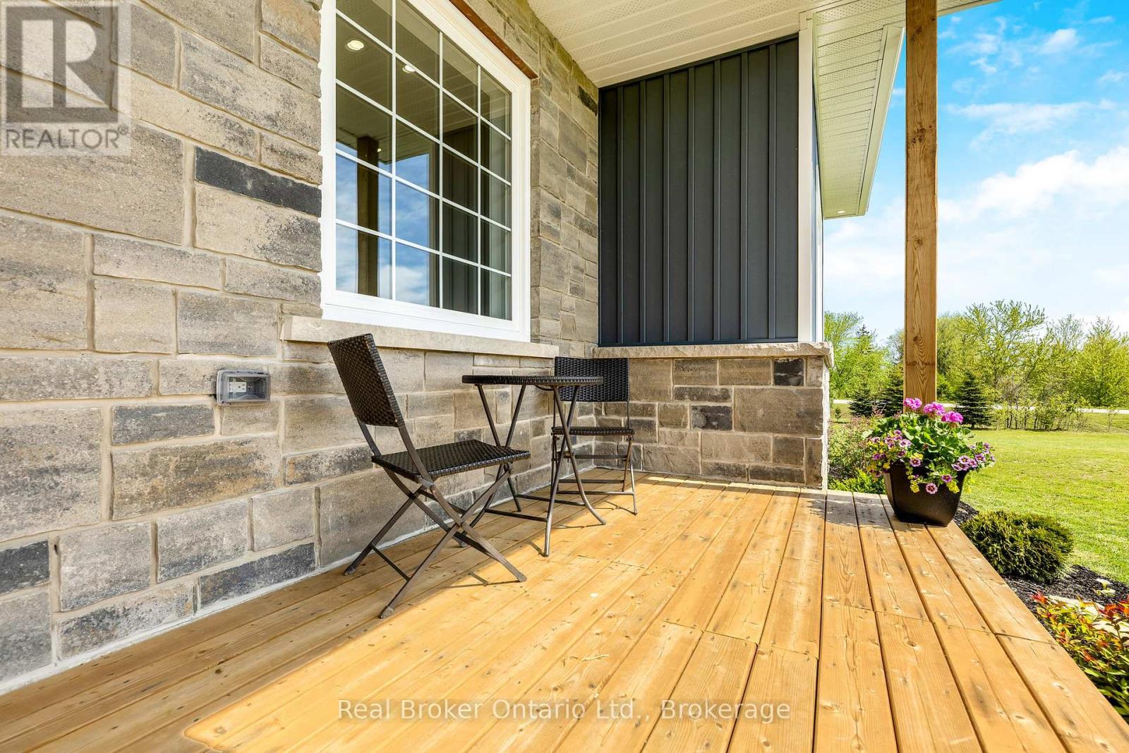 142401 15 Side Road, East Garafraxa, Ontario  L9W 7K9 - Photo 4 - X12649130