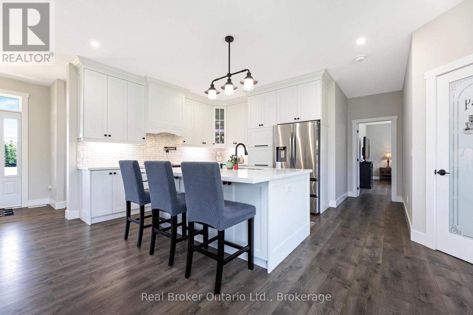 142401 15 Side Road, East Garafraxa, Ontario  L9W 7K9 - Photo 8 - X12649130