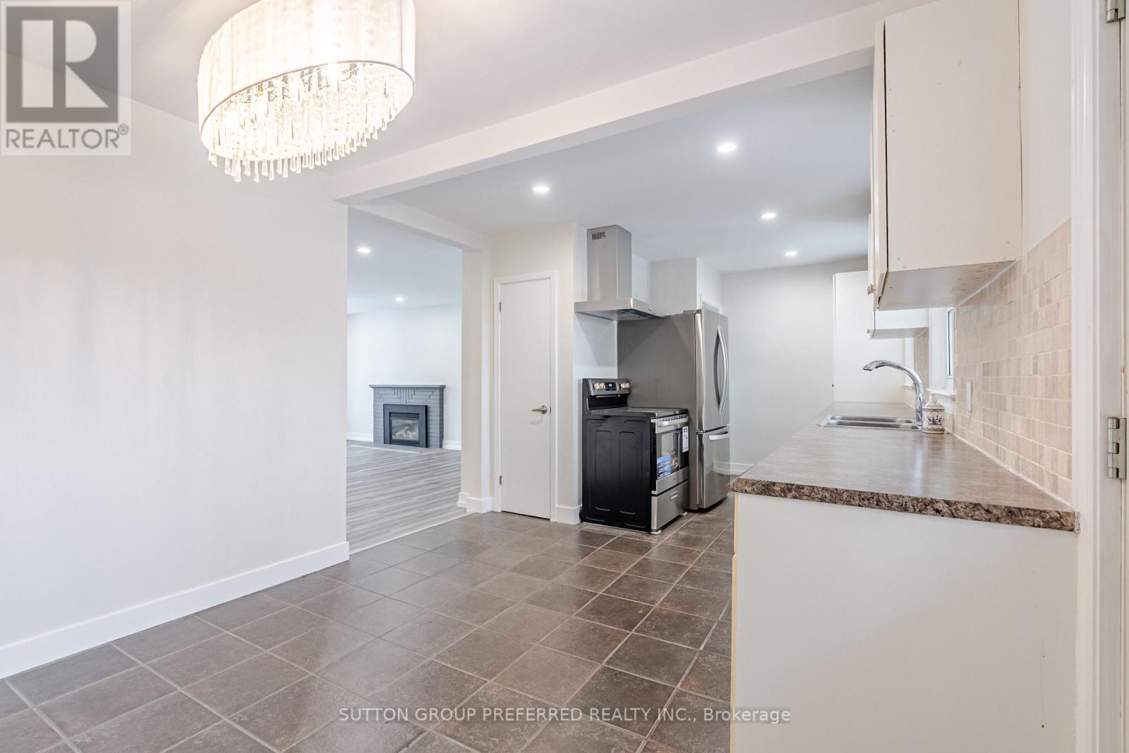 1697 Moffatt Avenue, London East, Ontario  N5W 2A2 - Photo 18 - X12649132