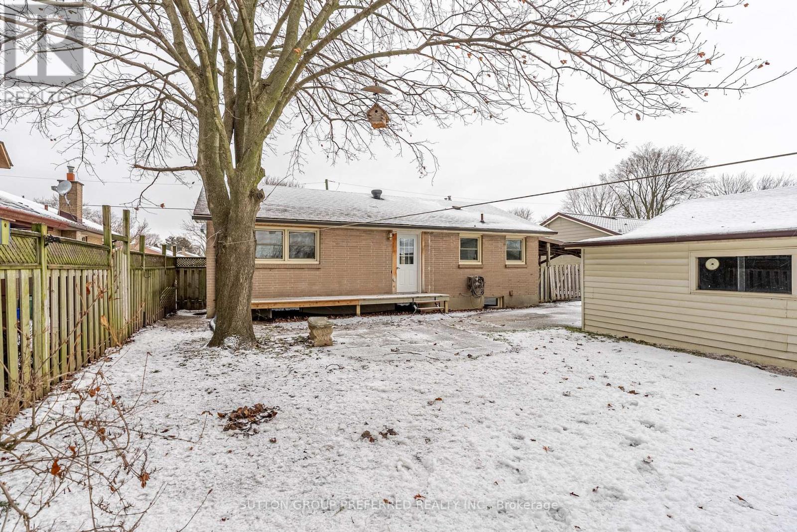1697 Moffatt Avenue, London East, Ontario  N5W 2A2 - Photo 31 - X12649132