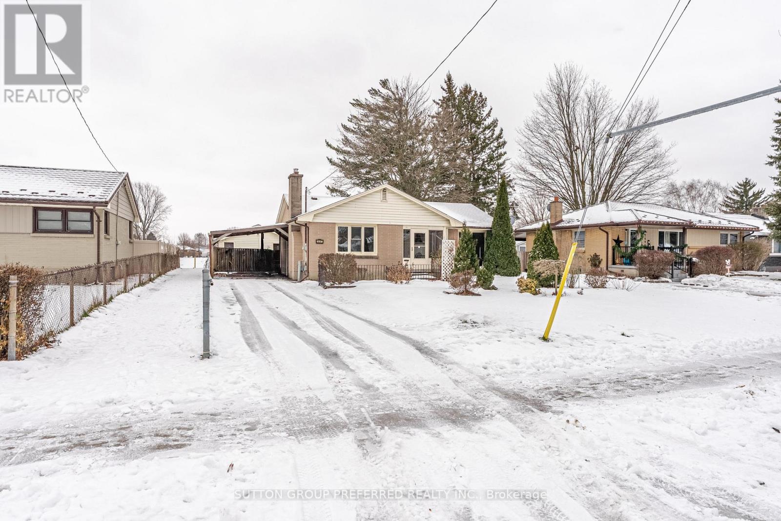 1697 Moffatt Avenue, London East, Ontario  N5W 2A2 - Photo 5 - X12649132