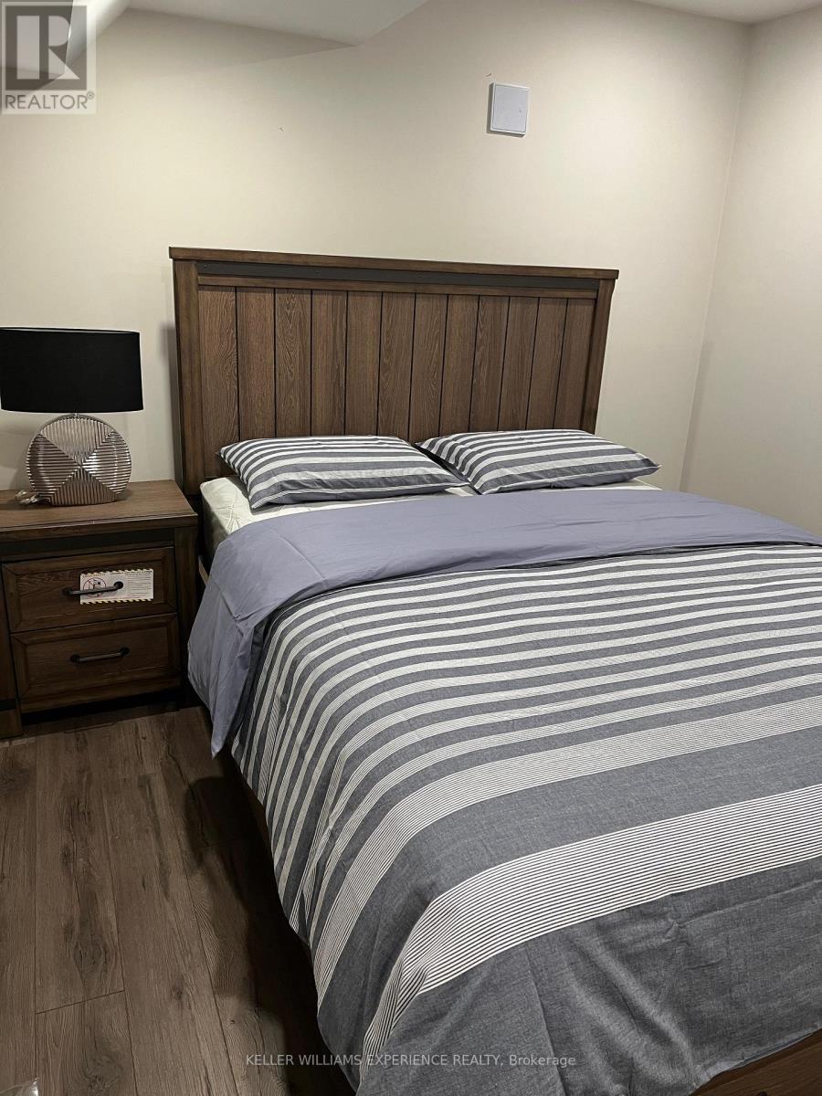 Bsmt - 8 Grace Crescent, Barrie, Ontario  L4N 9S7 - Photo 2 - S12649116