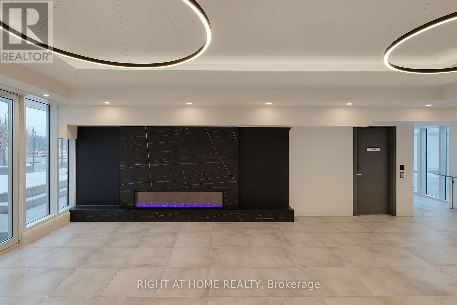 301 - 715 Davis Drive, Newmarket, Ontario  L3Y 0J2 - Photo 13 - N12627802