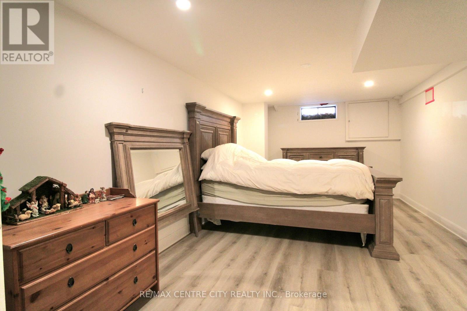 200 Centennial Avenue, Central Elgin, Ontario  N5R 5B2 - Photo 23 - X12649138