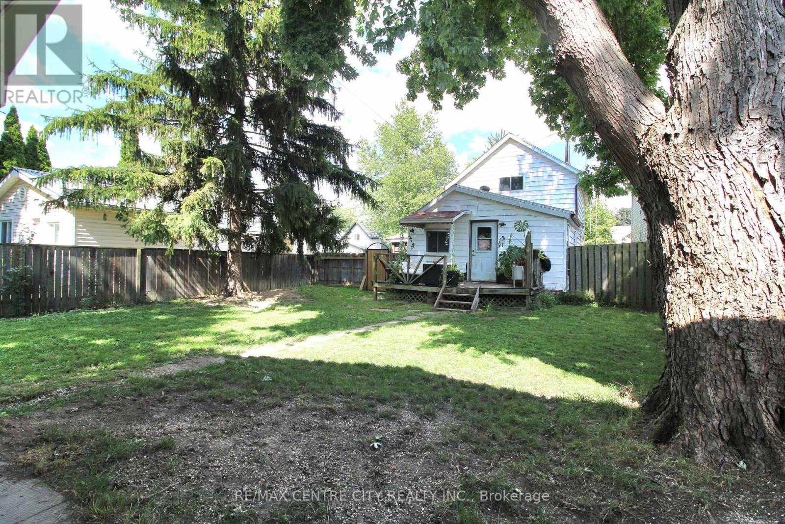 124 Joseph Street, Chatham-Kent, Ontario  N7L 3G9 - Photo 24 - X12649140