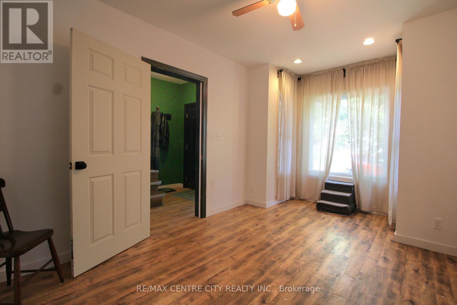 124 Joseph Street, Chatham-Kent, Ontario  N7L 3G9 - Photo 5 - X12649140