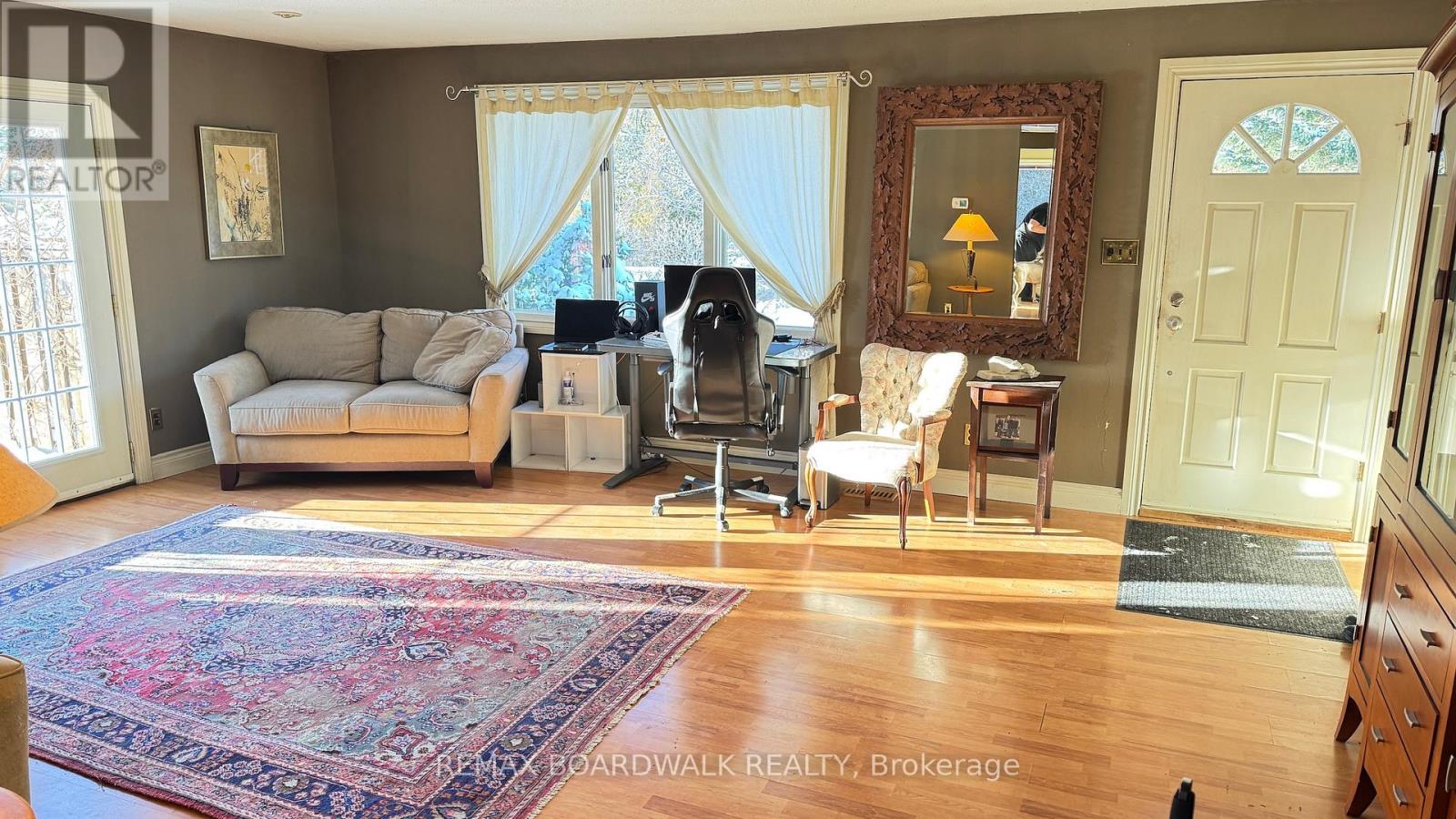 3042 Dangerfield Road W, North Grenville, Ontario  K0G 1J0 - Photo 8 - X12603384