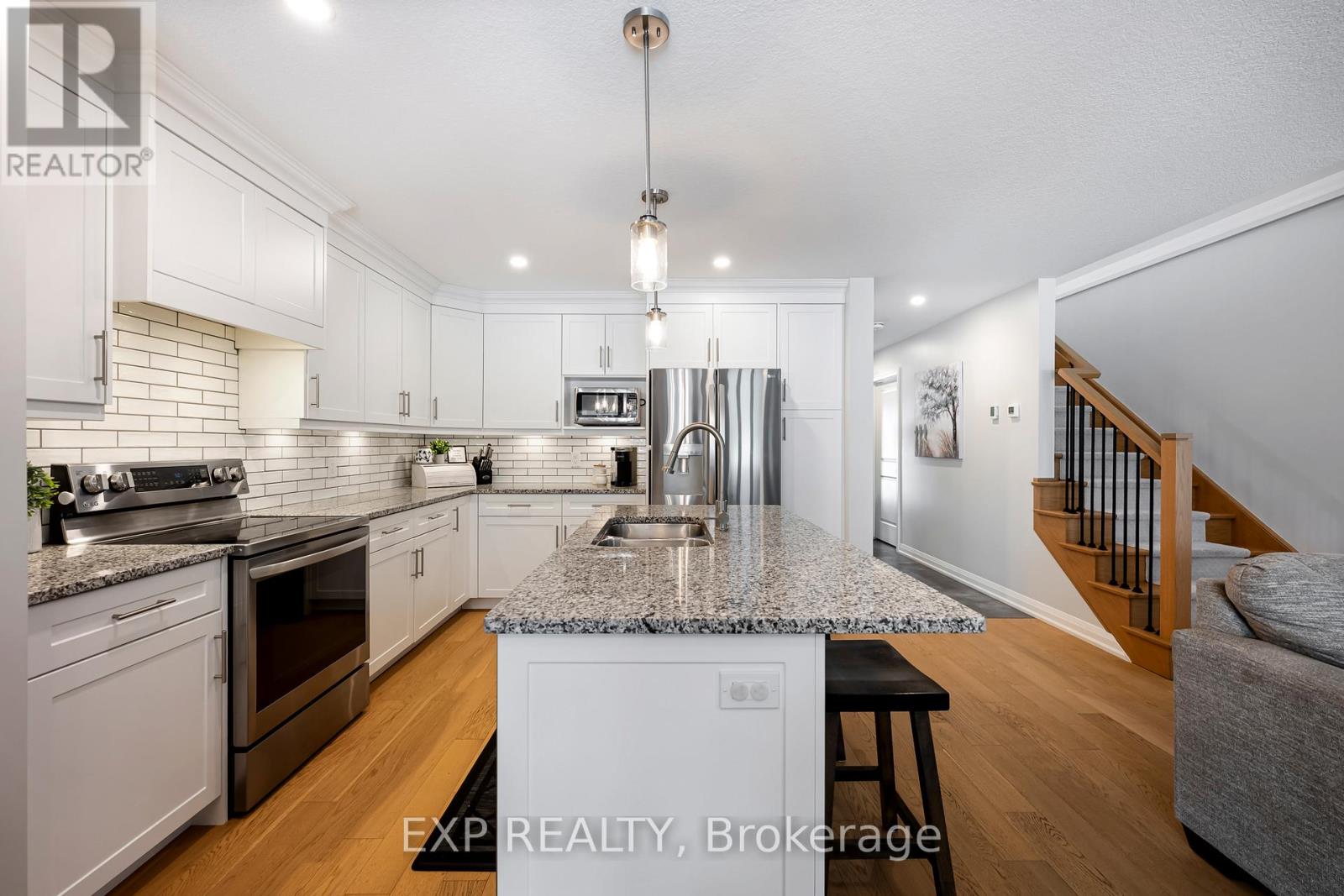 745 Waterloo Street, Wellington North, Ontario  N0G 2L3 - Photo 32 - X12649136