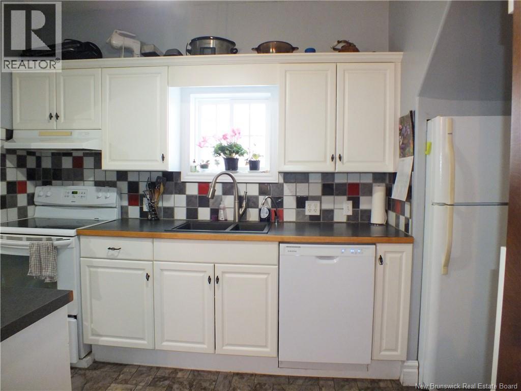113 St. James Street, Woodstock, New Brunswick  E7M 2T3 - Photo 8 - NB131468