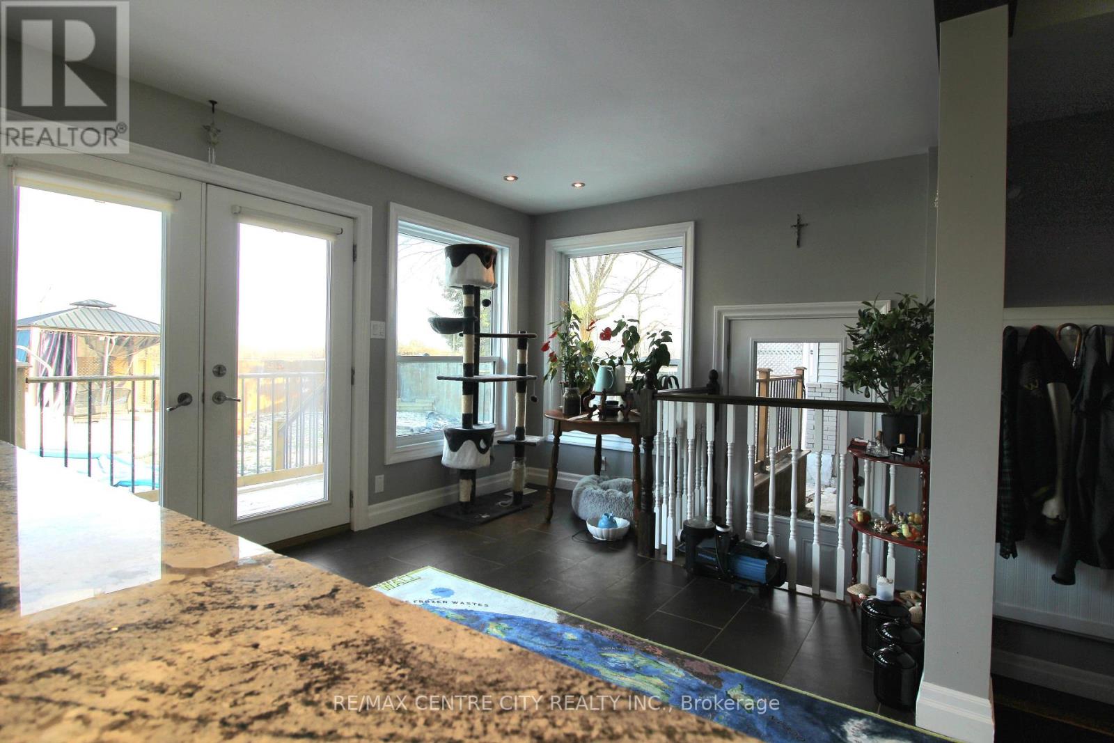 200 Centennial Avenue, Central Elgin, Ontario  N5R 5B2 - Photo 9 - X12649156