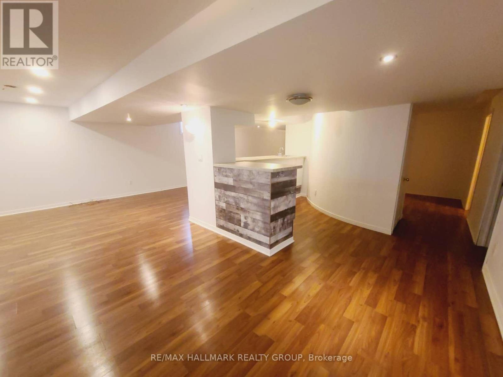 248 Huntsville Drive, Ottawa, Ontario  K2T 0C3 - Photo 20 - X12649150