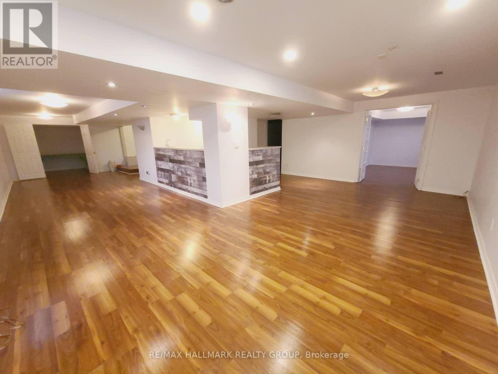 248 Huntsville Drive, Ottawa, Ontario  K2T 0C3 - Photo 24 - X12649150