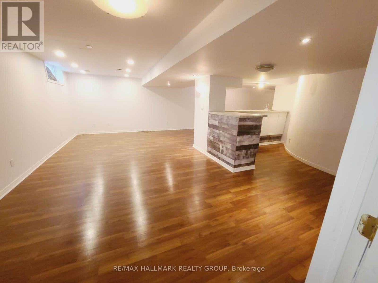 248 Huntsville Drive, Ottawa, Ontario  K2T 0C3 - Photo 25 - X12649150