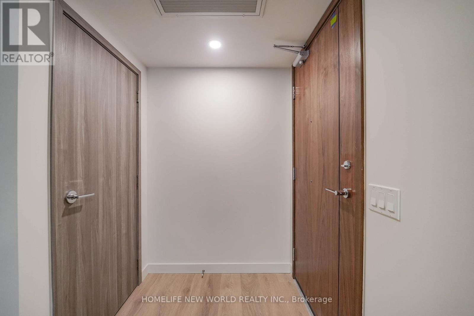 725 - 3 Concord Cityplace Way, Toronto, Ontario  M5V 0X4 - Photo 10 - C12649158