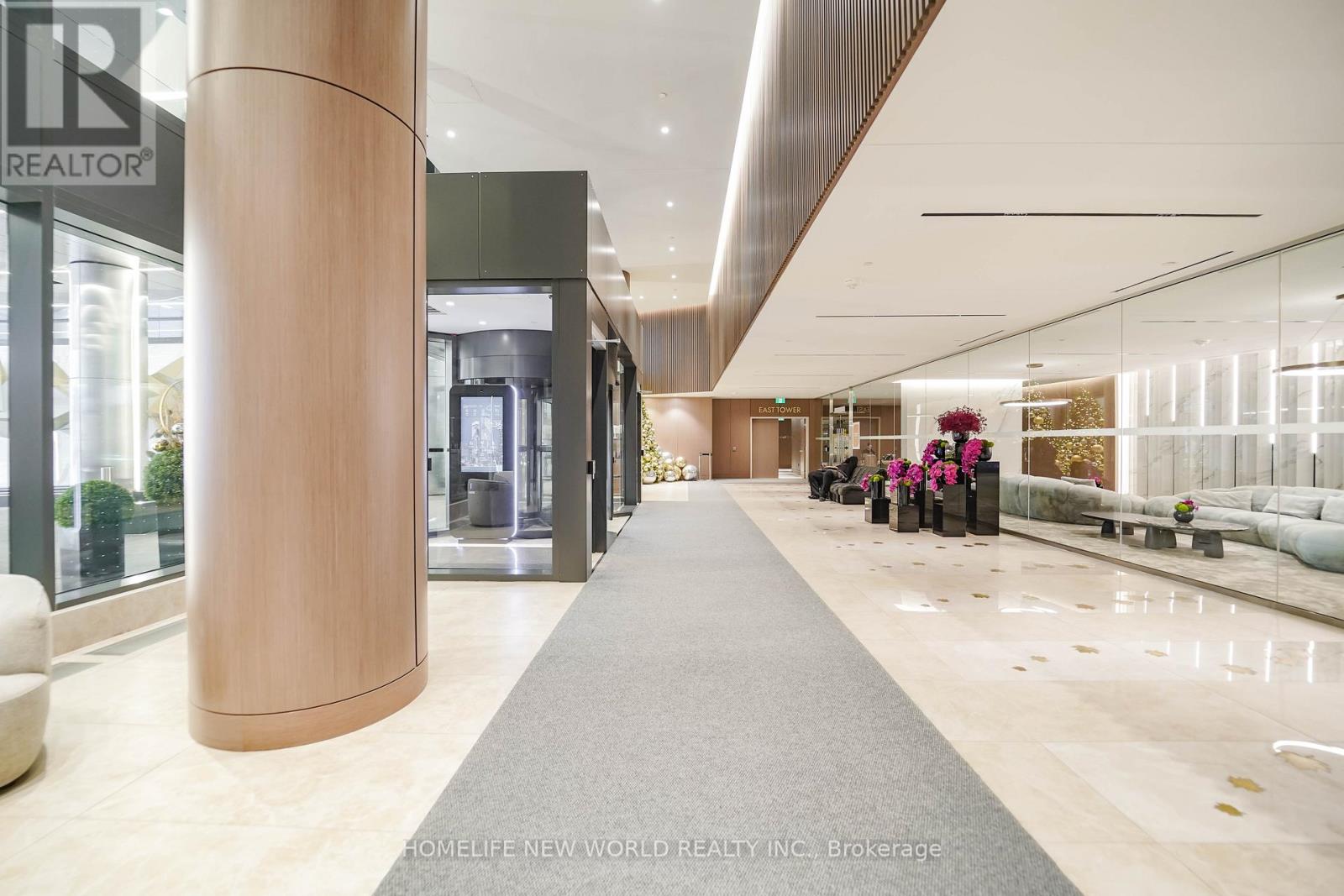 725 - 3 Concord Cityplace Way, Toronto, Ontario  M5V 0X4 - Photo 4 - C12649158