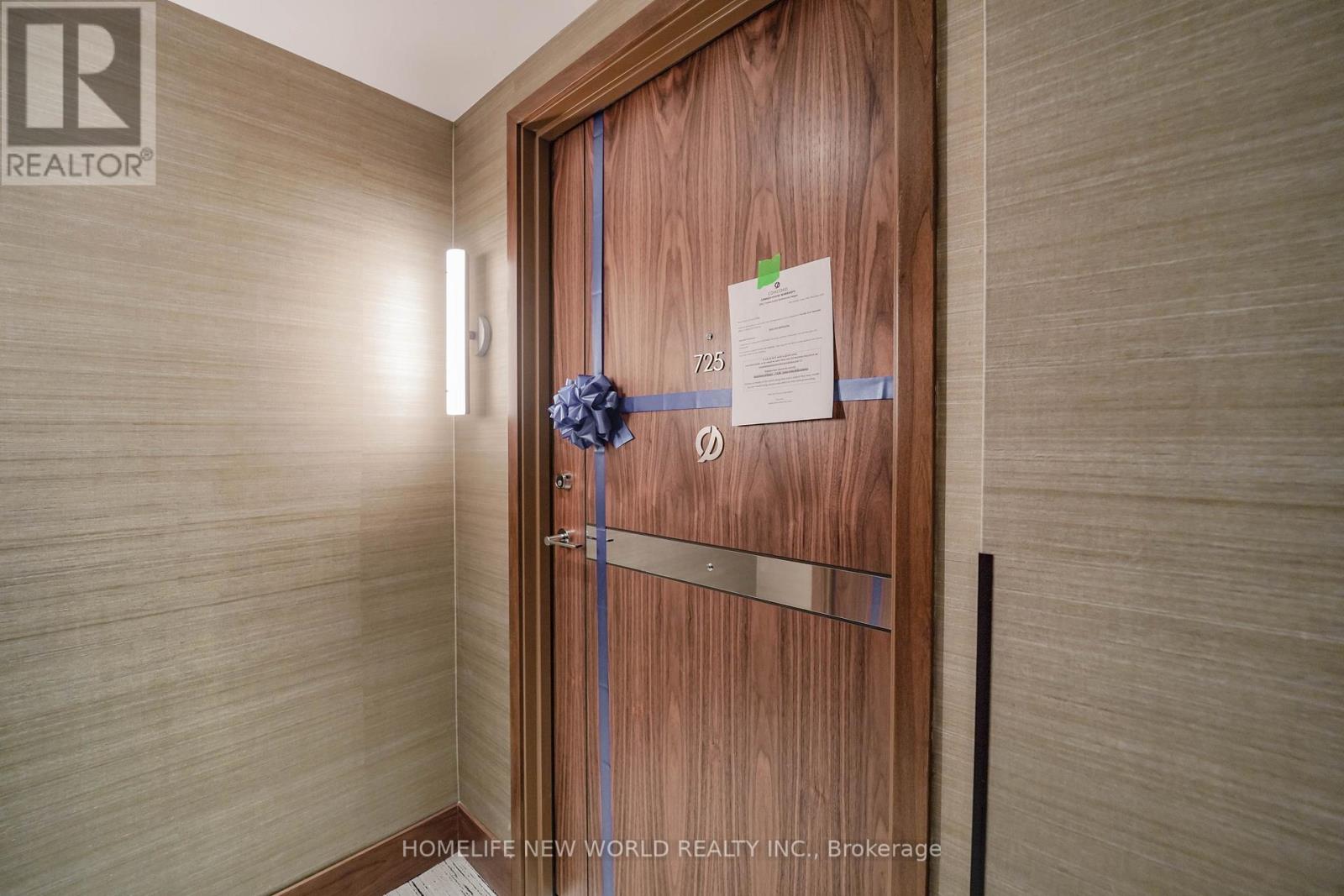 725 - 3 Concord Cityplace Way, Toronto, Ontario  M5V 0X4 - Photo 9 - C12649158