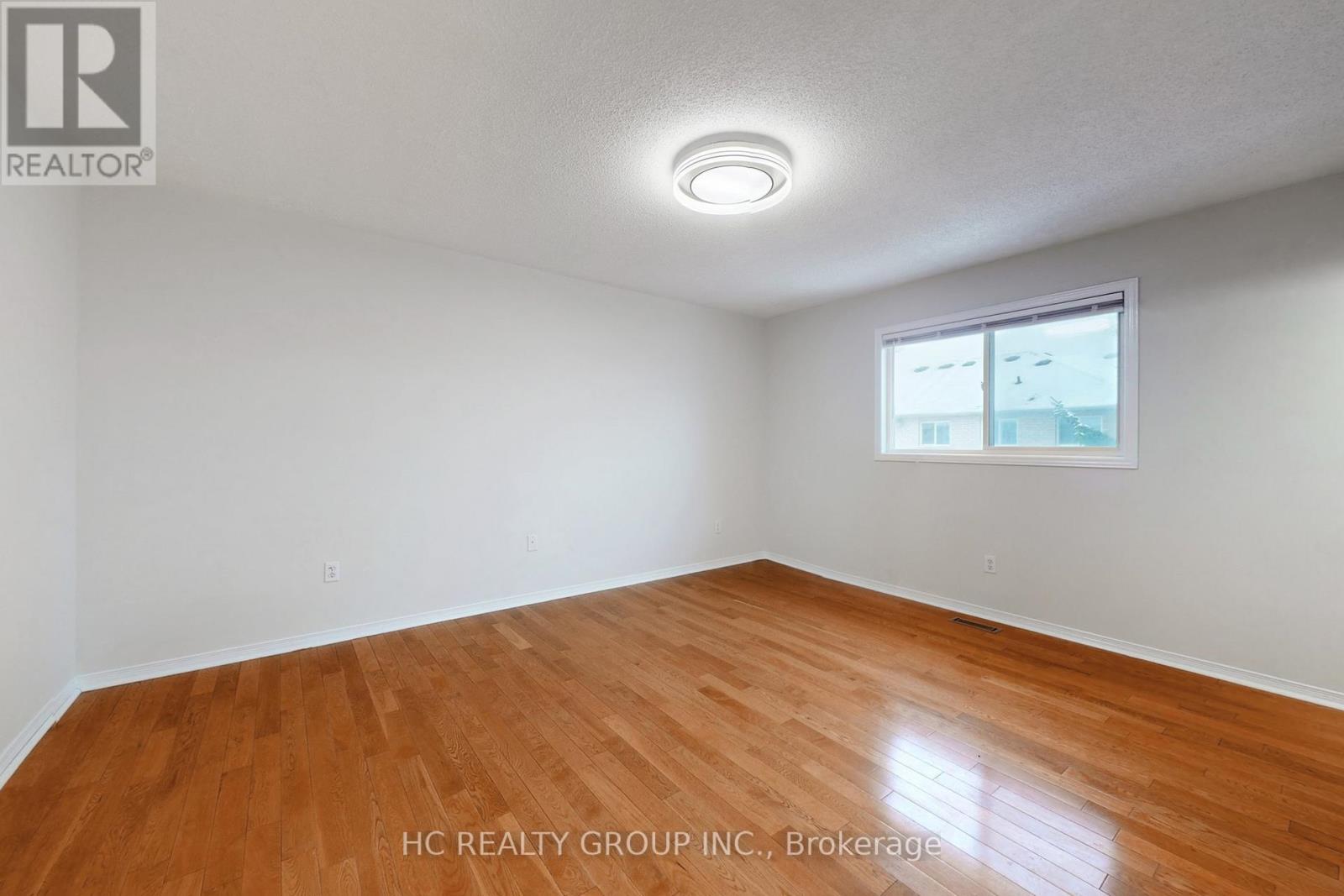 35 Ferris Street, Richmond Hill, Ontario  L4B 4K7 - Photo 19 - N12408273