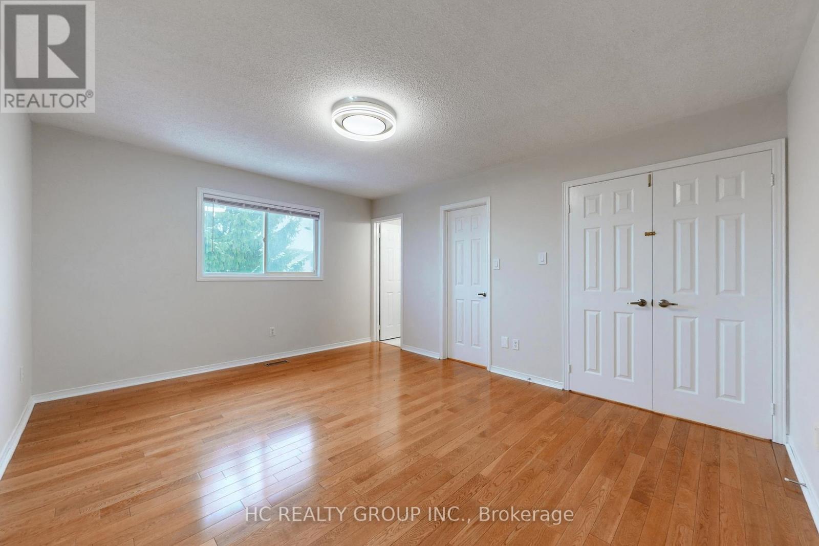 35 Ferris Street, Richmond Hill, Ontario  L4B 4K7 - Photo 18 - N12408273