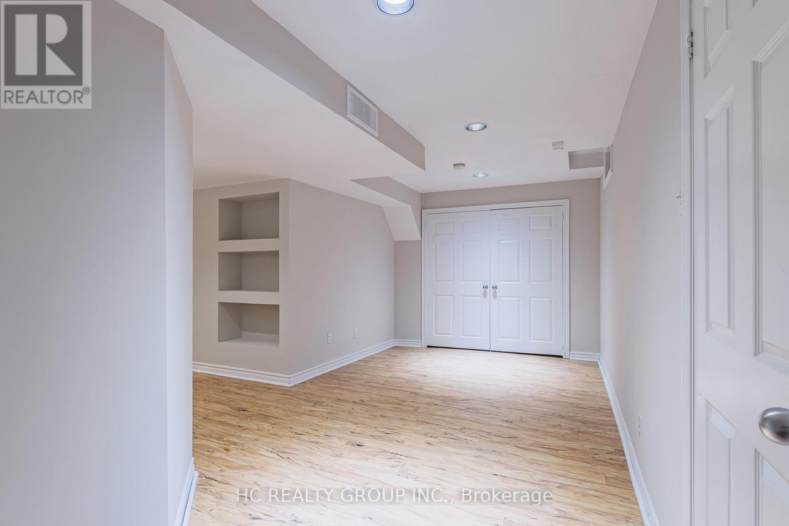 35 Ferris Street, Richmond Hill, Ontario  L4B 4K7 - Photo 45 - N12408273