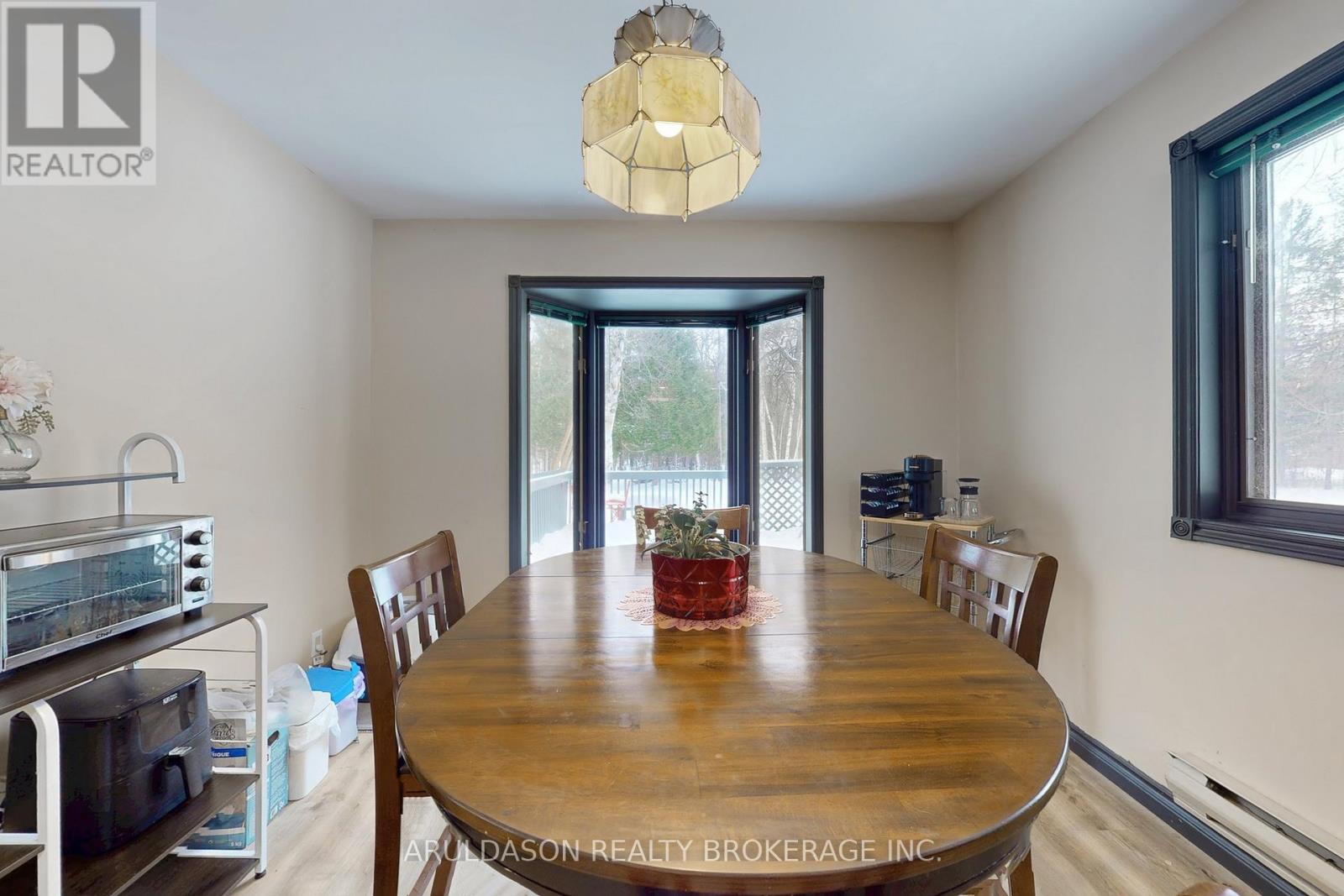 1208 Birchcliffe Crescent, Severn, Ontario  L3V 6H4 - Photo 10 - S12649160