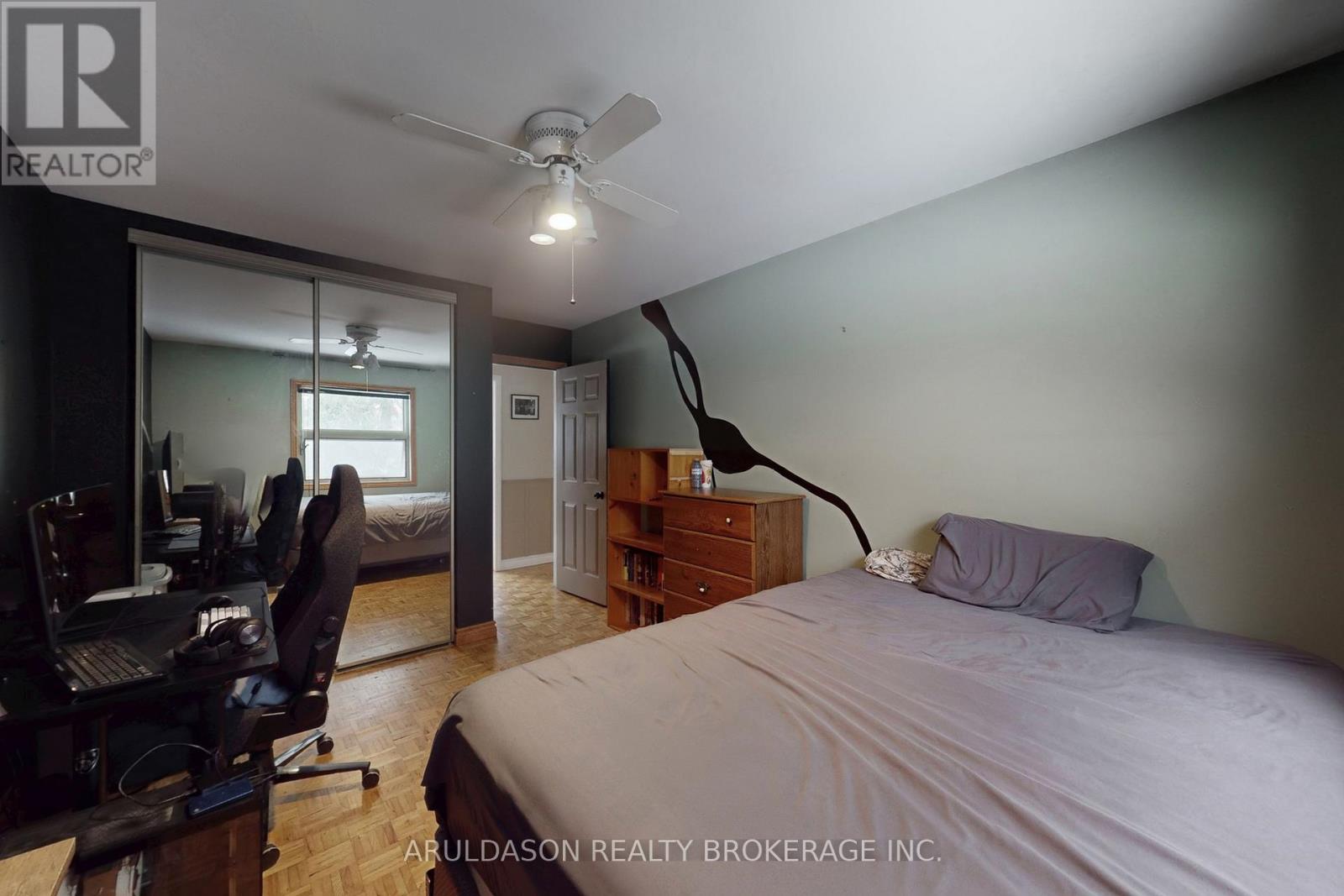 1208 Birchcliffe Crescent, Severn, Ontario  L3V 6H4 - Photo 21 - S12649160