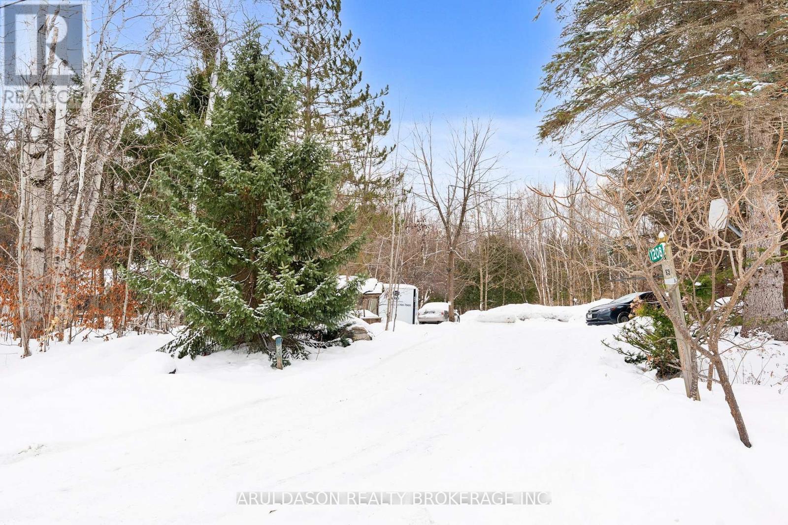 1208 Birchcliffe Crescent, Severn, Ontario  L3V 6H4 - Photo 35 - S12649160