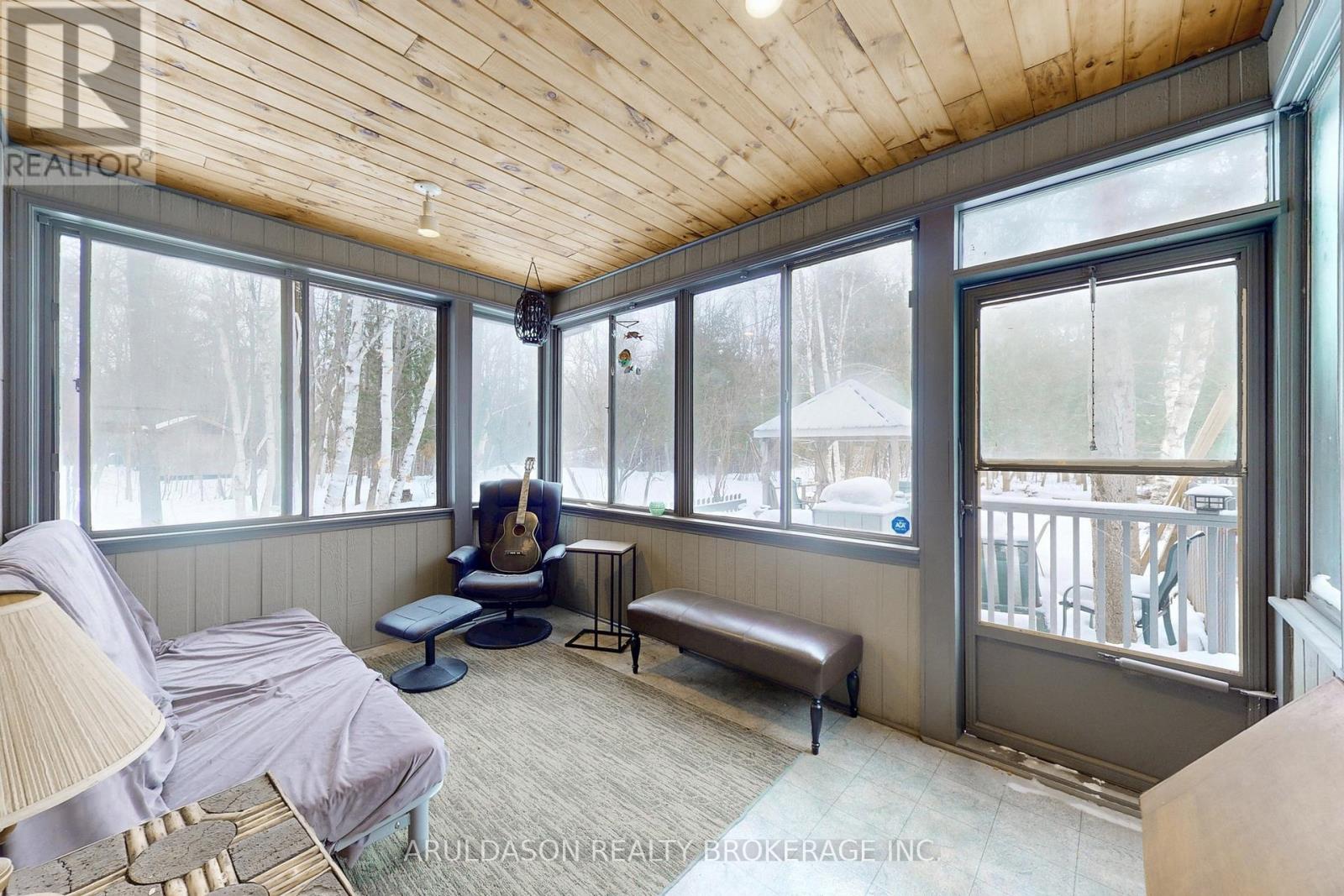 1208 Birchcliffe Crescent, Severn, Ontario  L3V 6H4 - Photo 9 - S12649160