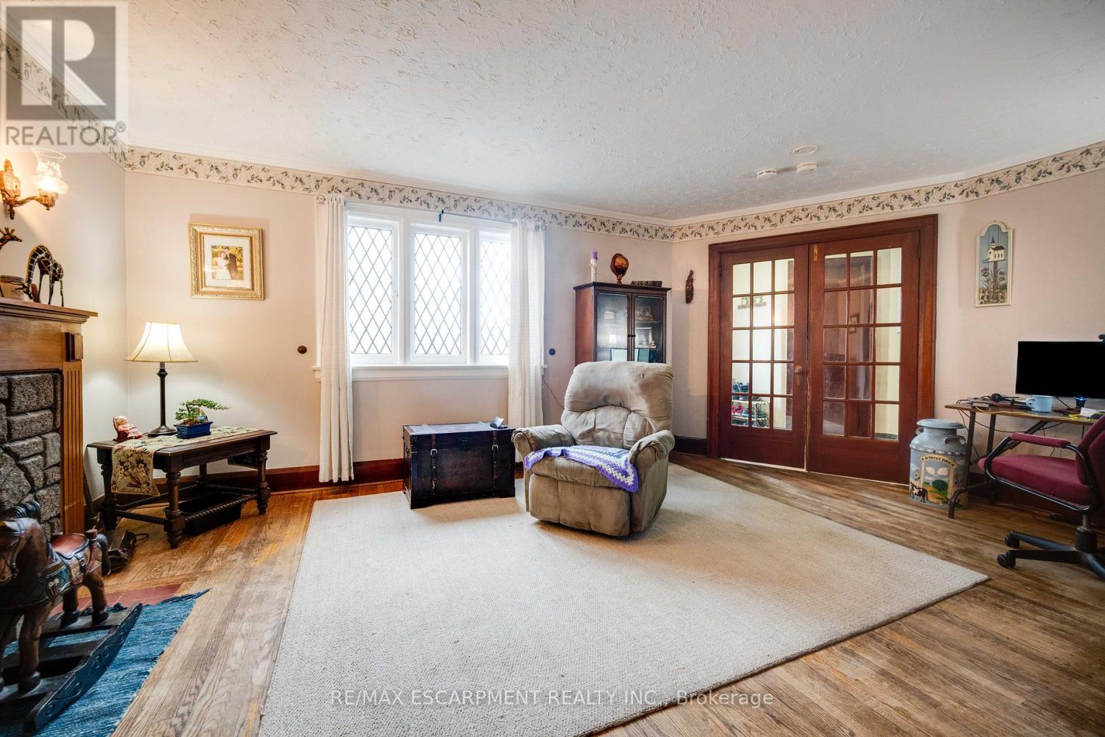 338 Darling Street, Brantford, Ontario  N3S 3Y3 - Photo 7 - X12649146