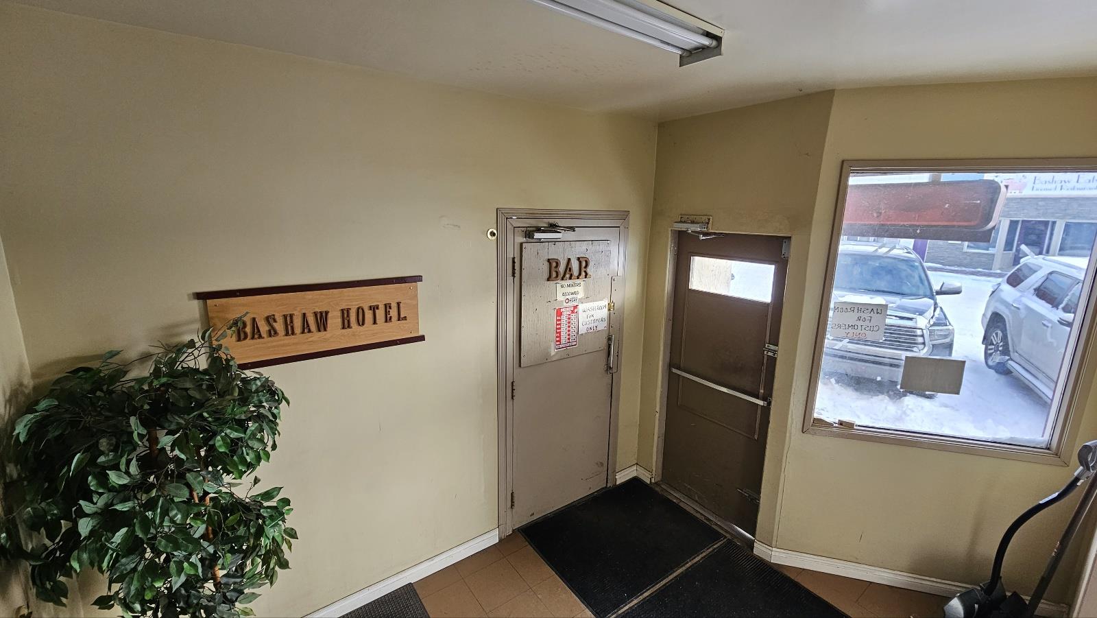 5016  50 St, Bashaw, Alberta  T0B 0B1 - Photo 2 - 43846254