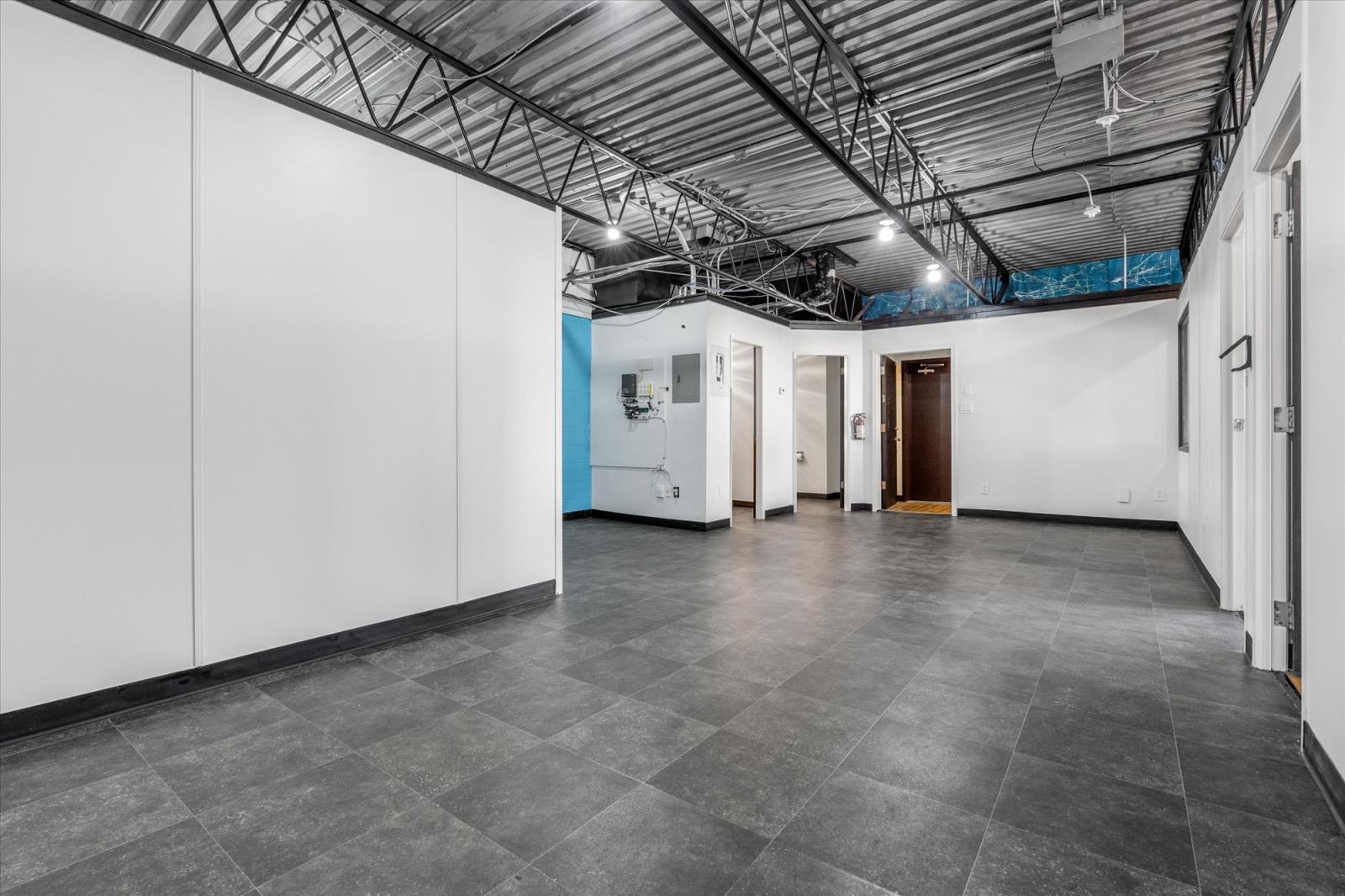 10041  81 Ave Nw, Edmonton, Alberta  T6E 1W7 - Photo 6 - 43855947