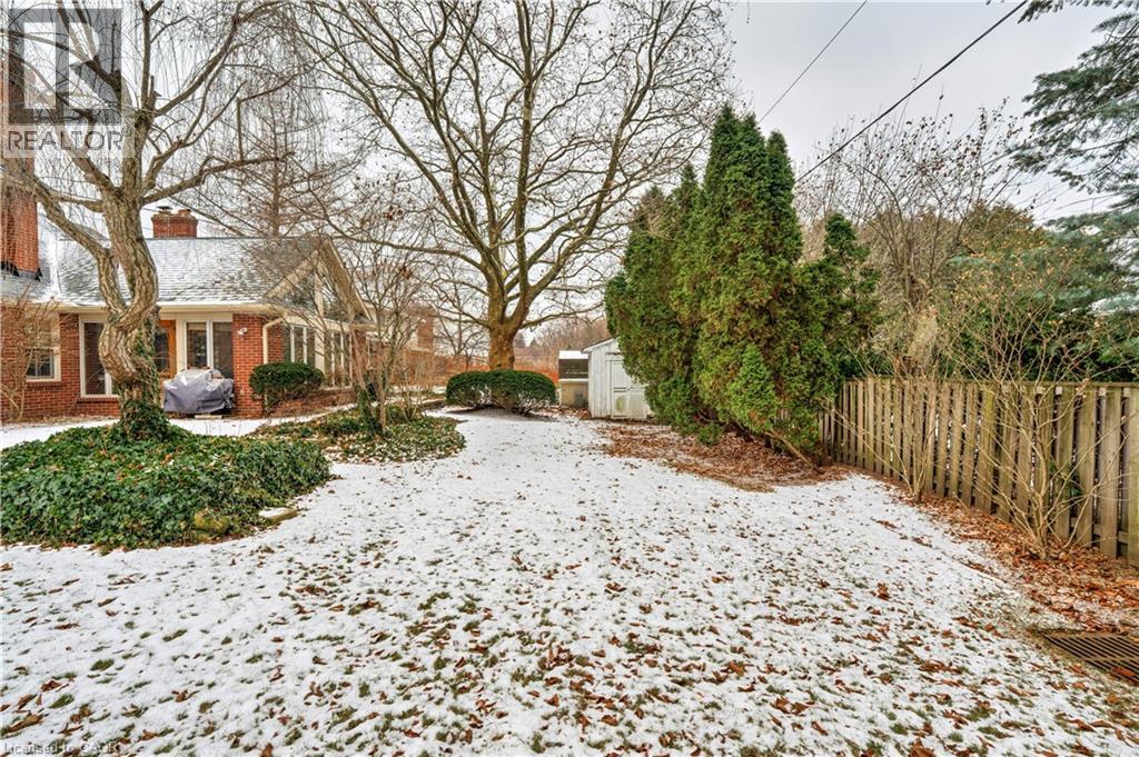 238 Penn Drive, Burlington, Ontario  L7N 2B8 - Photo 40 - 40794155