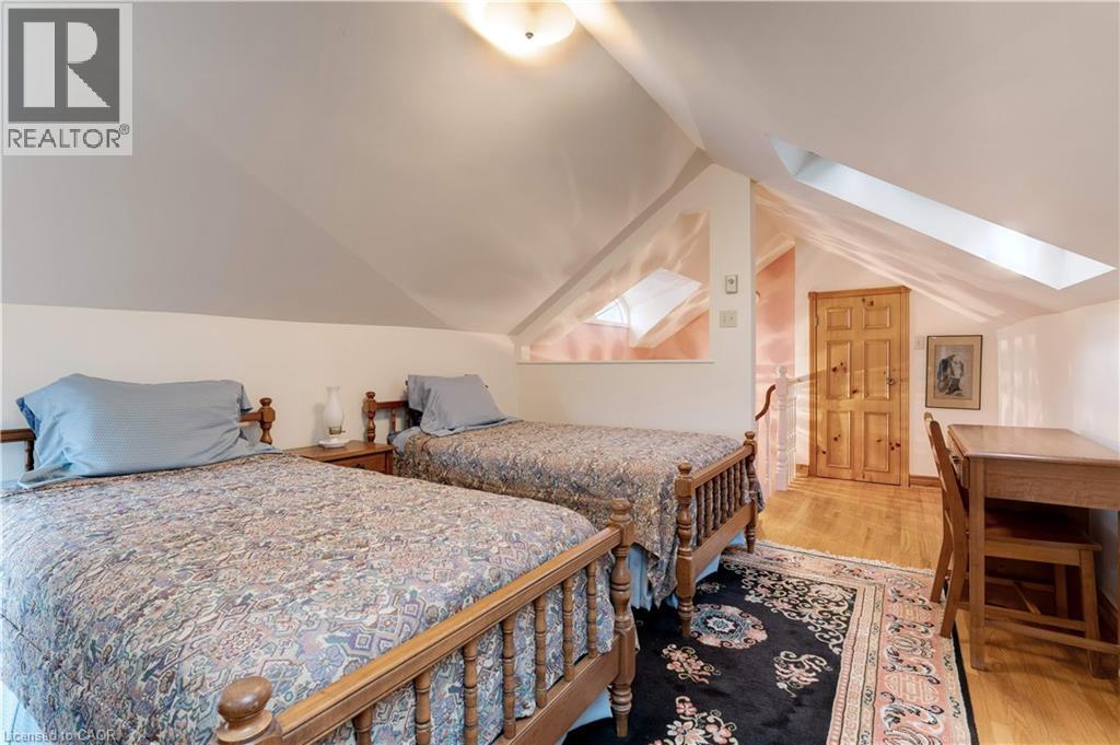 238 Penn Drive, Burlington, Ontario  L7N 2B8 - Photo 37 - 40794155